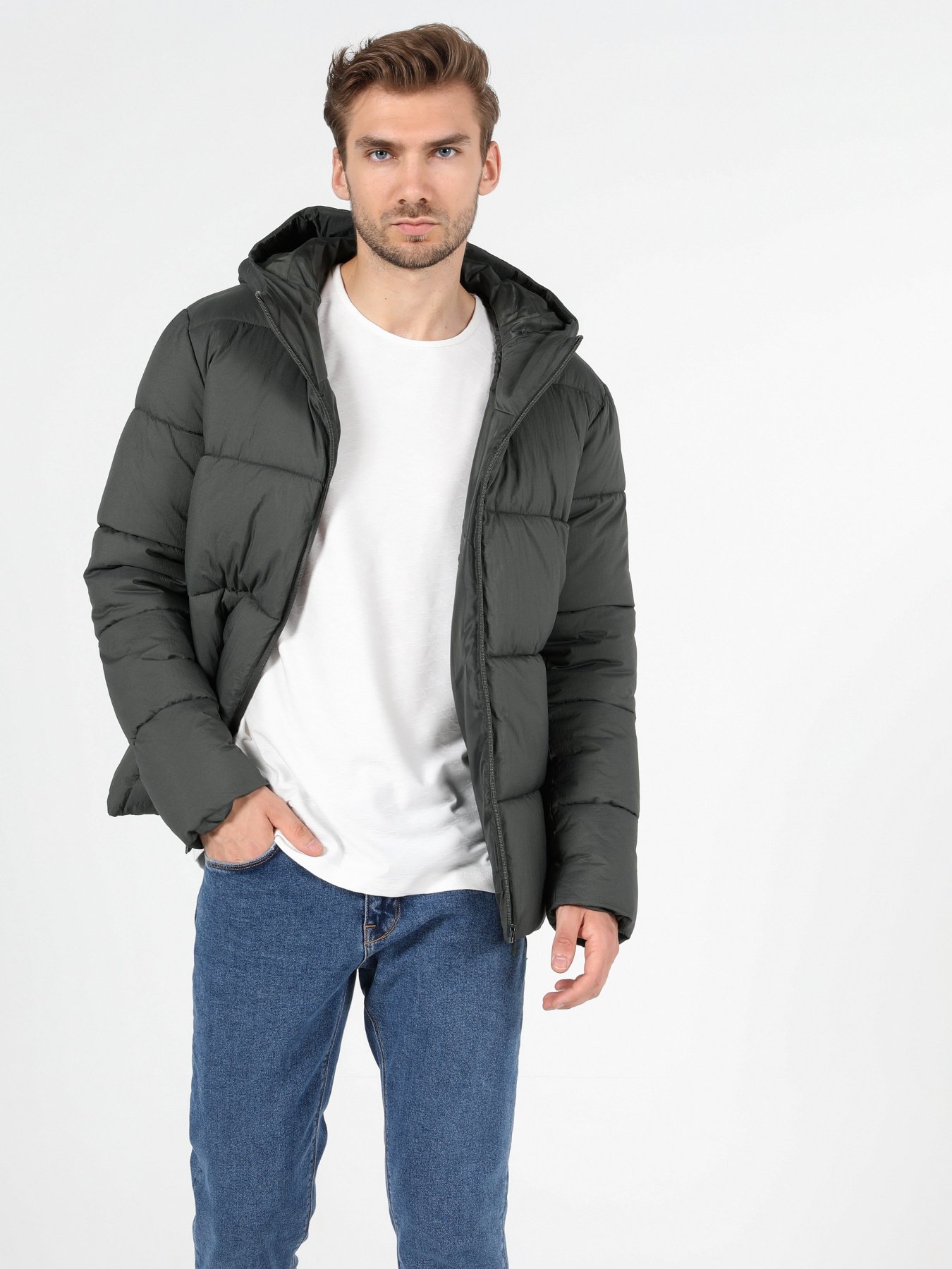 Куртки та дублянки Colin’s модель CL1051259KHA Куртки та дублянки Colin’s модель CL1051259KHA Фото