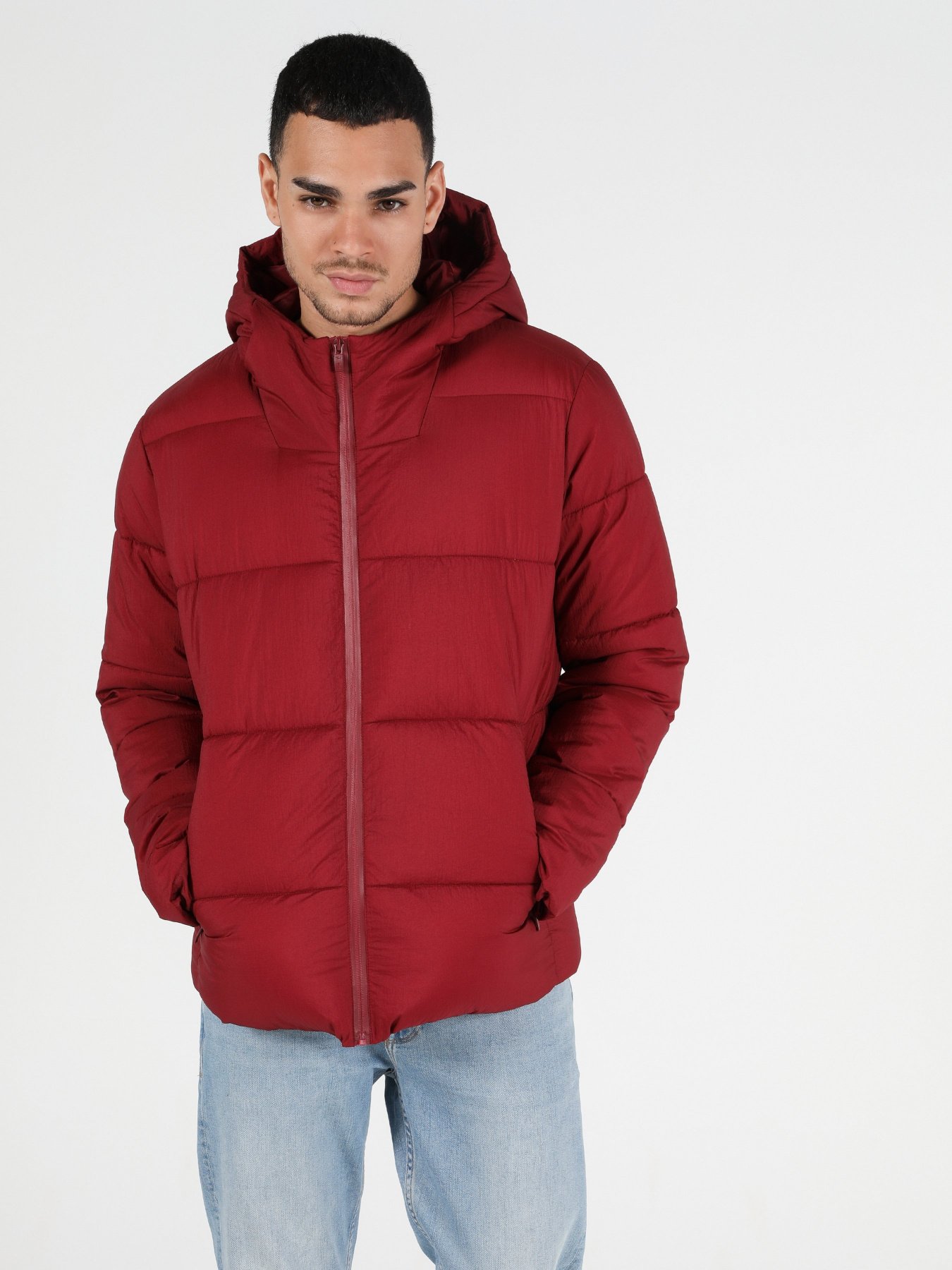 Куртки та дублянки Colin’s модель CL1051259RED Куртки та дублянки Colin’s модель CL1051259RED Фото