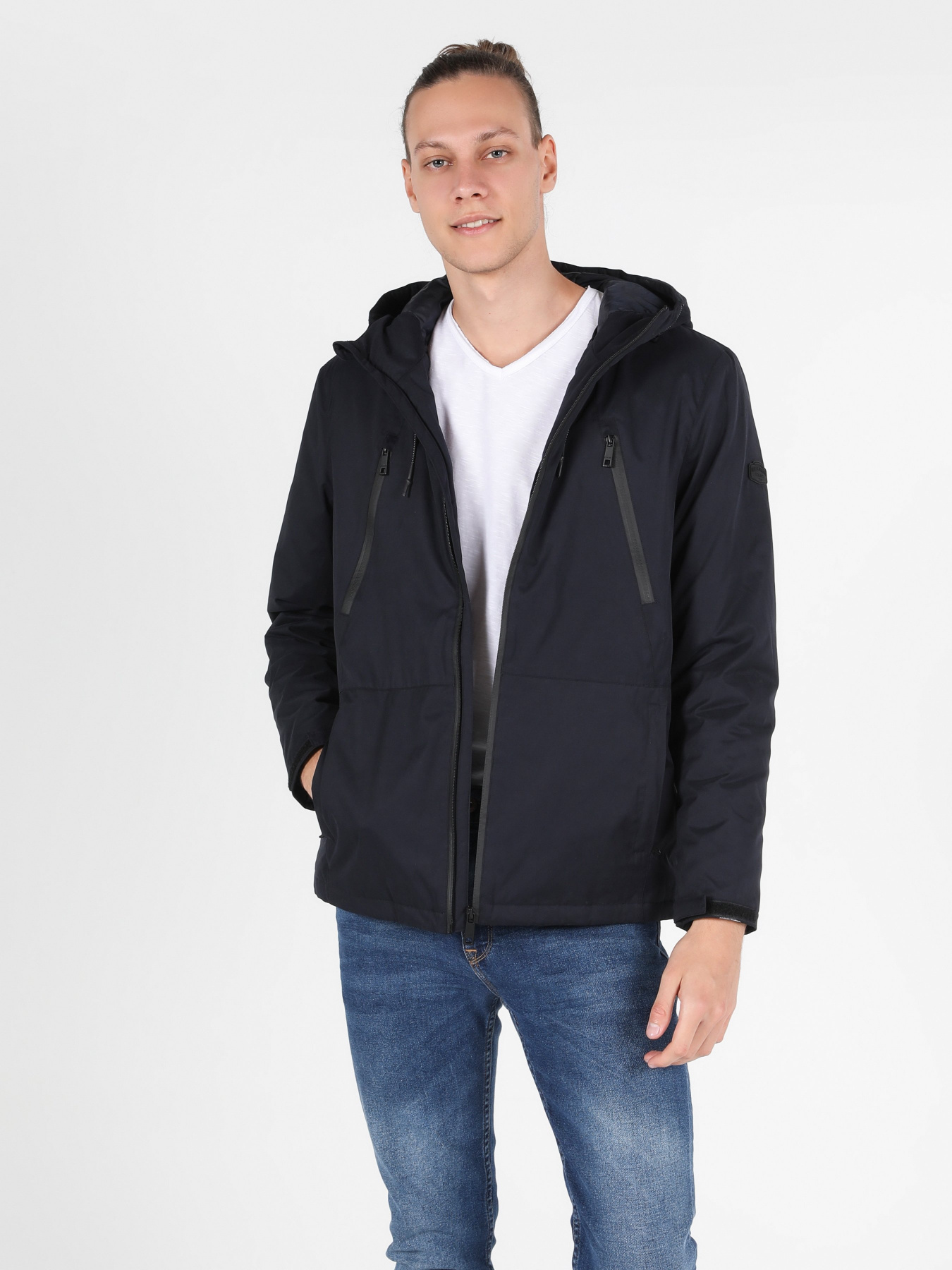 Куртки та дублянки Colin’s модель CL1052625NAV Куртки та дублянки Colin’s модель CL1052625NAV Фото