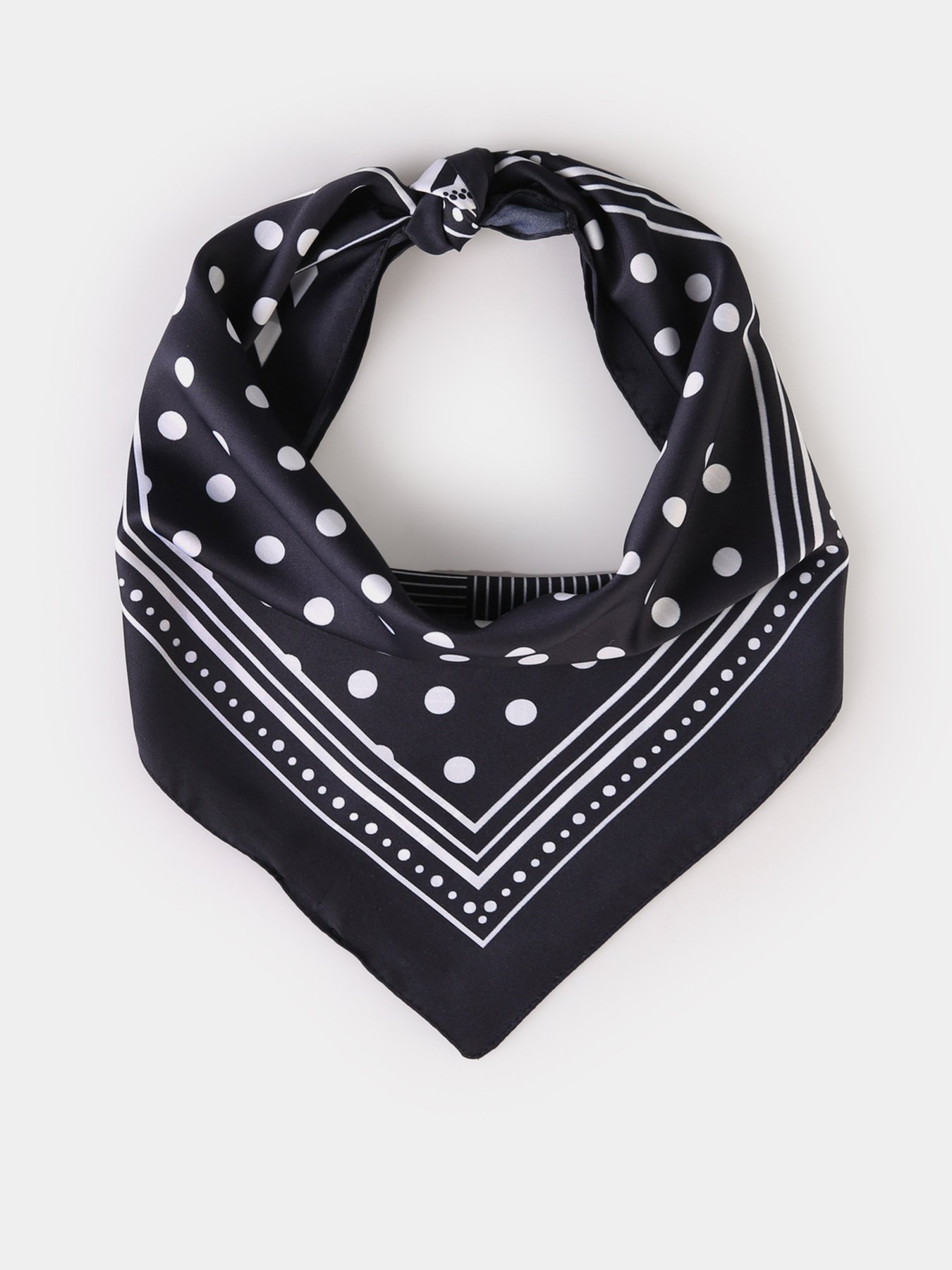 Шарфи та хустки Colin’s модель CL1041317BLK Шарфи та хустки Colin’s модель CL1041317BLK Фото