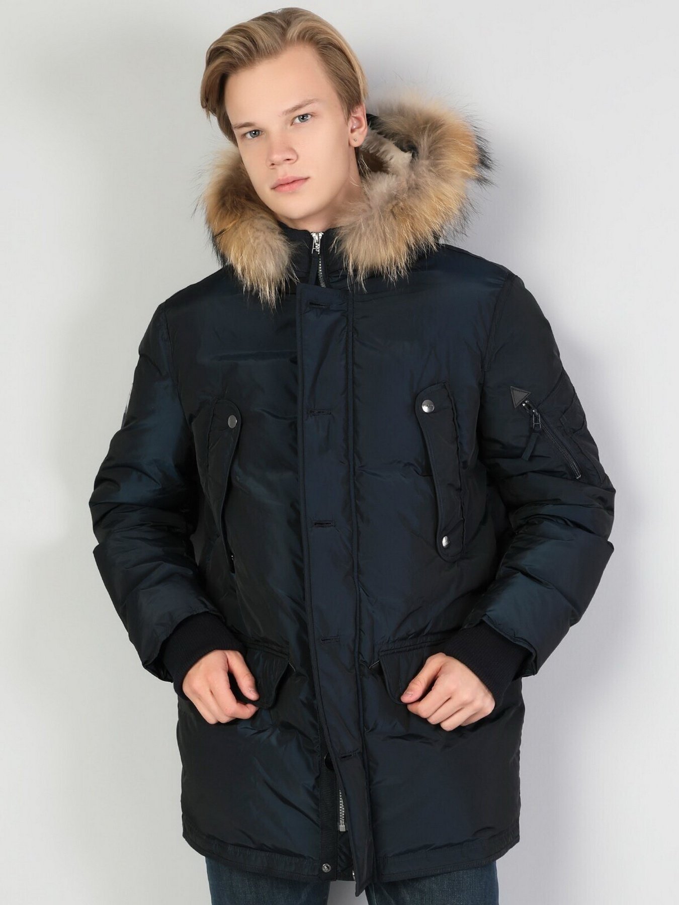 Куртки и дубленки Colin’s модель CL1030661NAV Куртки и дубленки Colin’s модель CL1030661NAV Фото