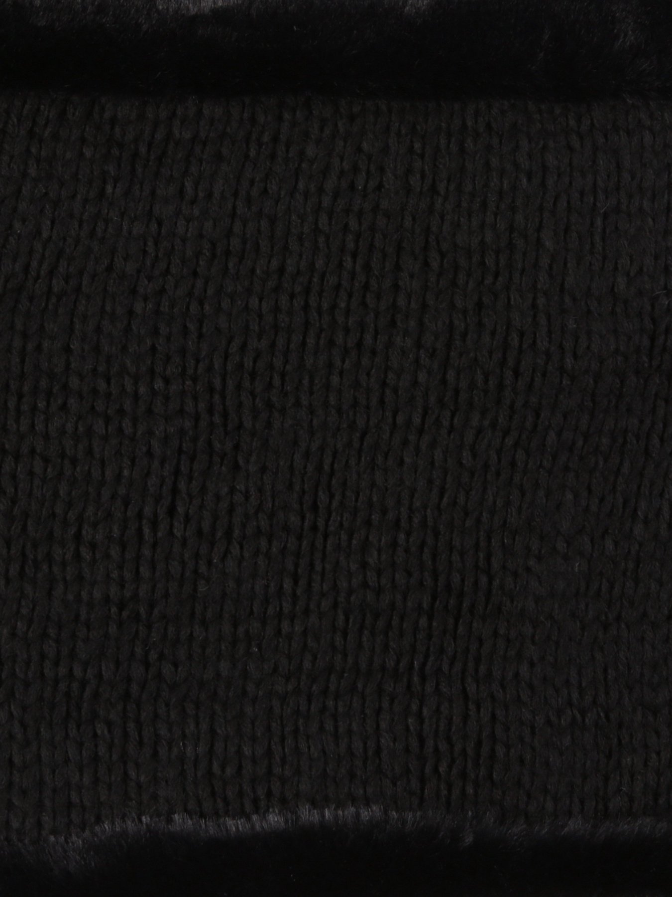 Шарфи та хустки Colin’s модель CL1036848BLK Шарфи та хустки Colin’s модель CL1036848BLK Фото