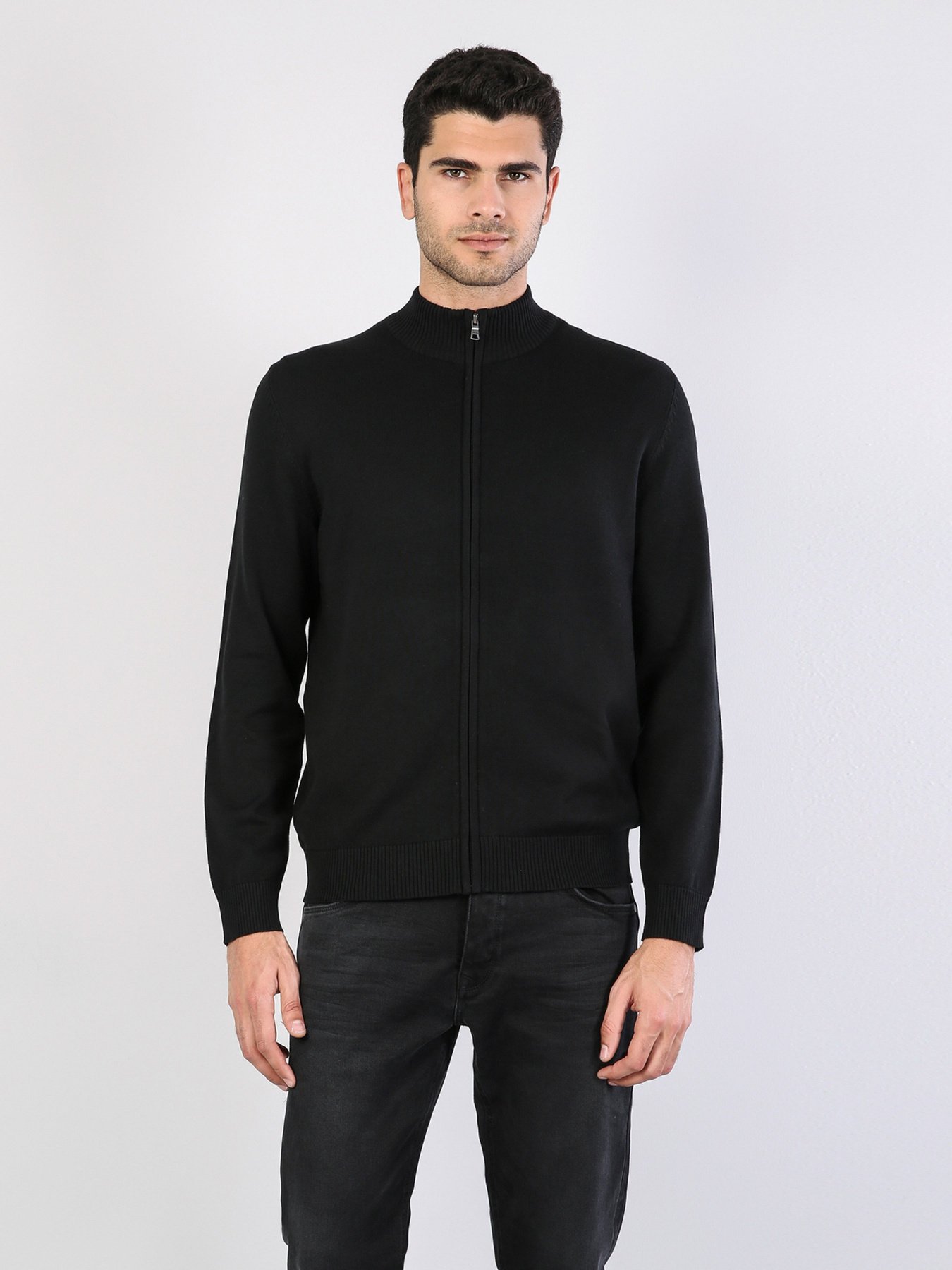 Свитры и кардиганы Colin’s модель CL1023205BLK Фото
