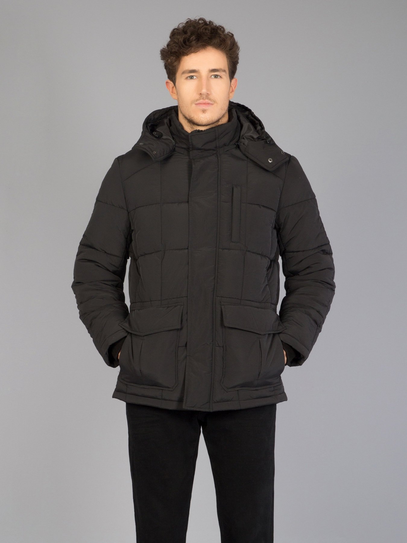 Пальто и плащи Colin’s модель CL1022421BLK Пальто и плащи Colin’s модель CL1022421BLK Фото