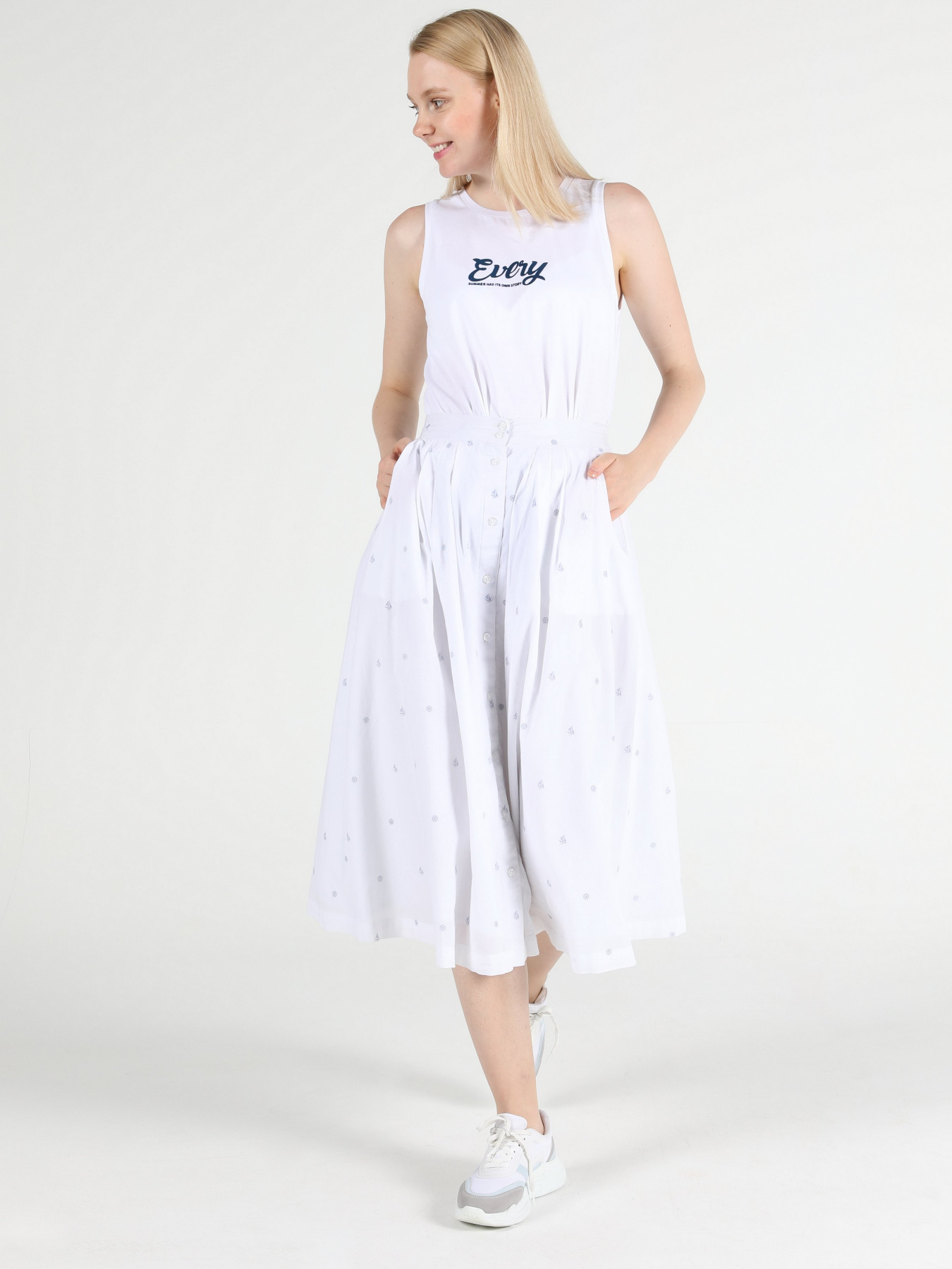 Спідниці Colin’s модель CL1049011WHT Спідниці Colin’s модель CL1049011WHT Фото