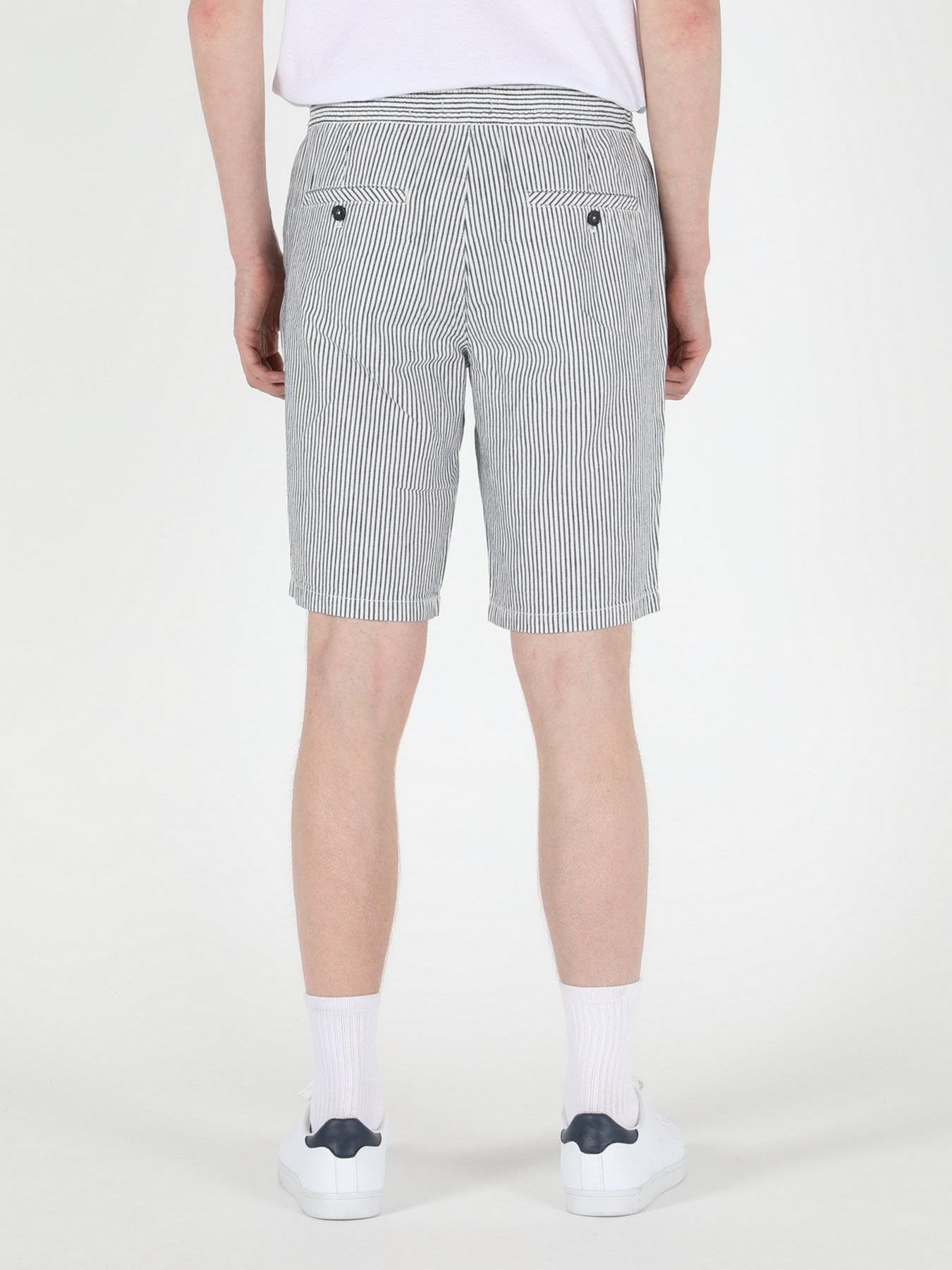 Шорти Colin’s модель CL1049505OFW Шорти Colin’s модель CL1049505OFW Фото
