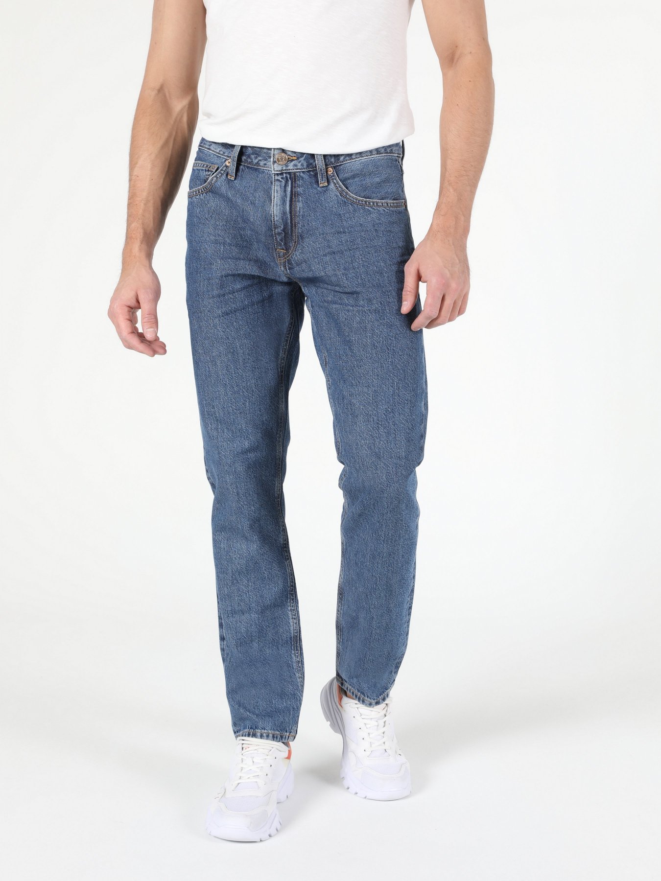 Джинсы Colin’s 044 Karl модель CL1053744DN04727 Фото