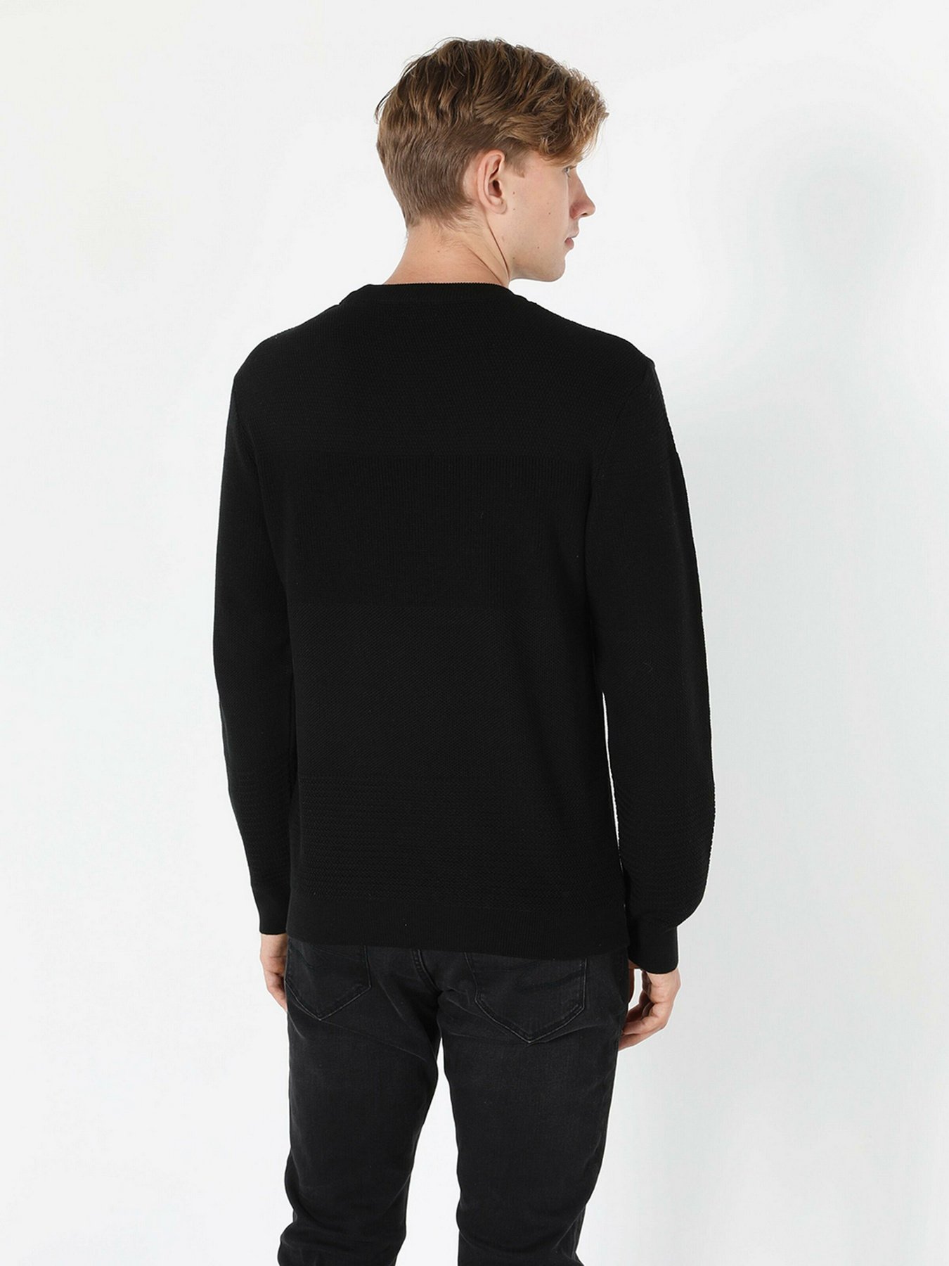 Светри та кардигани Colin’s модель CL1056032BLK Фото