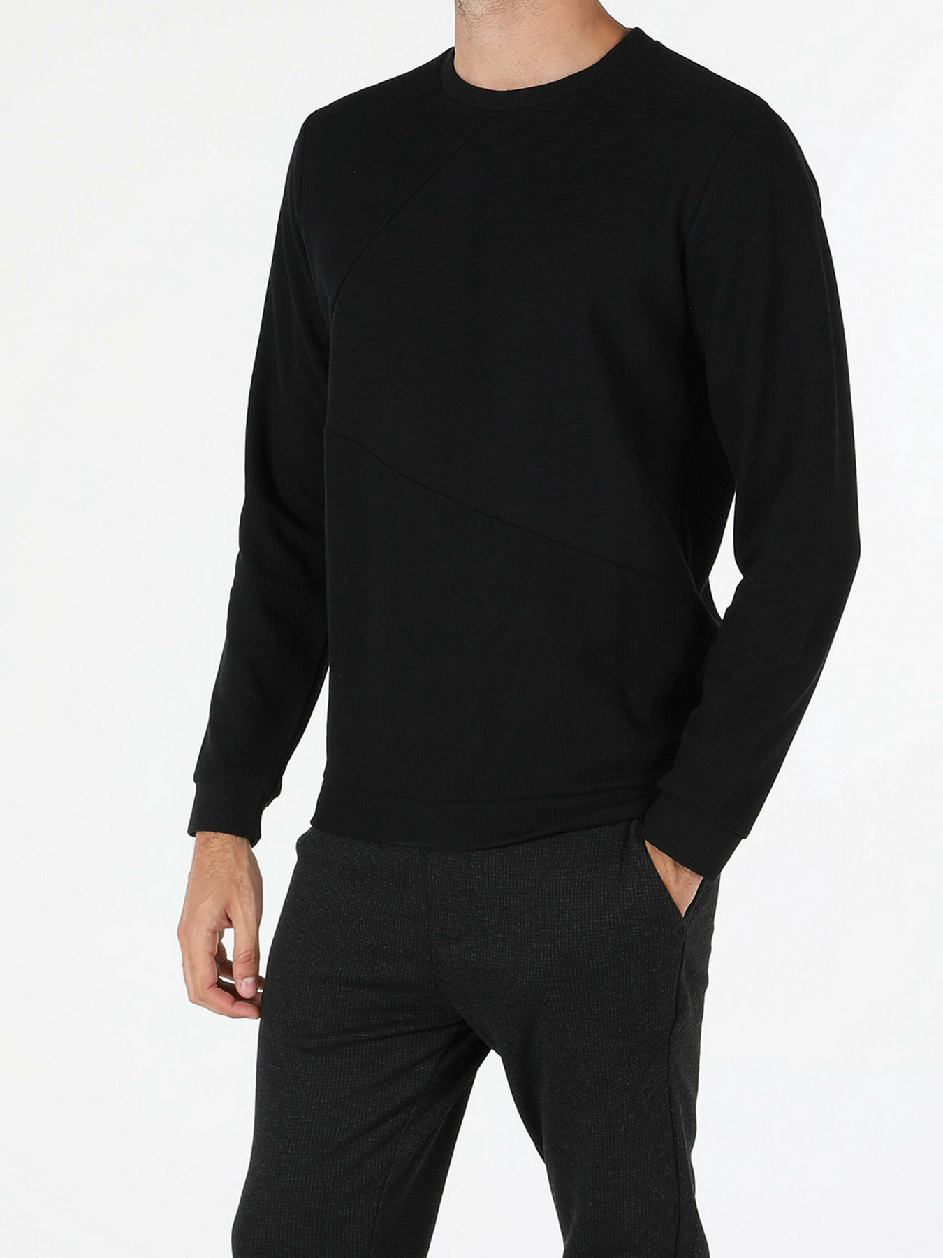 Светри та кардигани Colin’s модель CL1055403BLK Фото