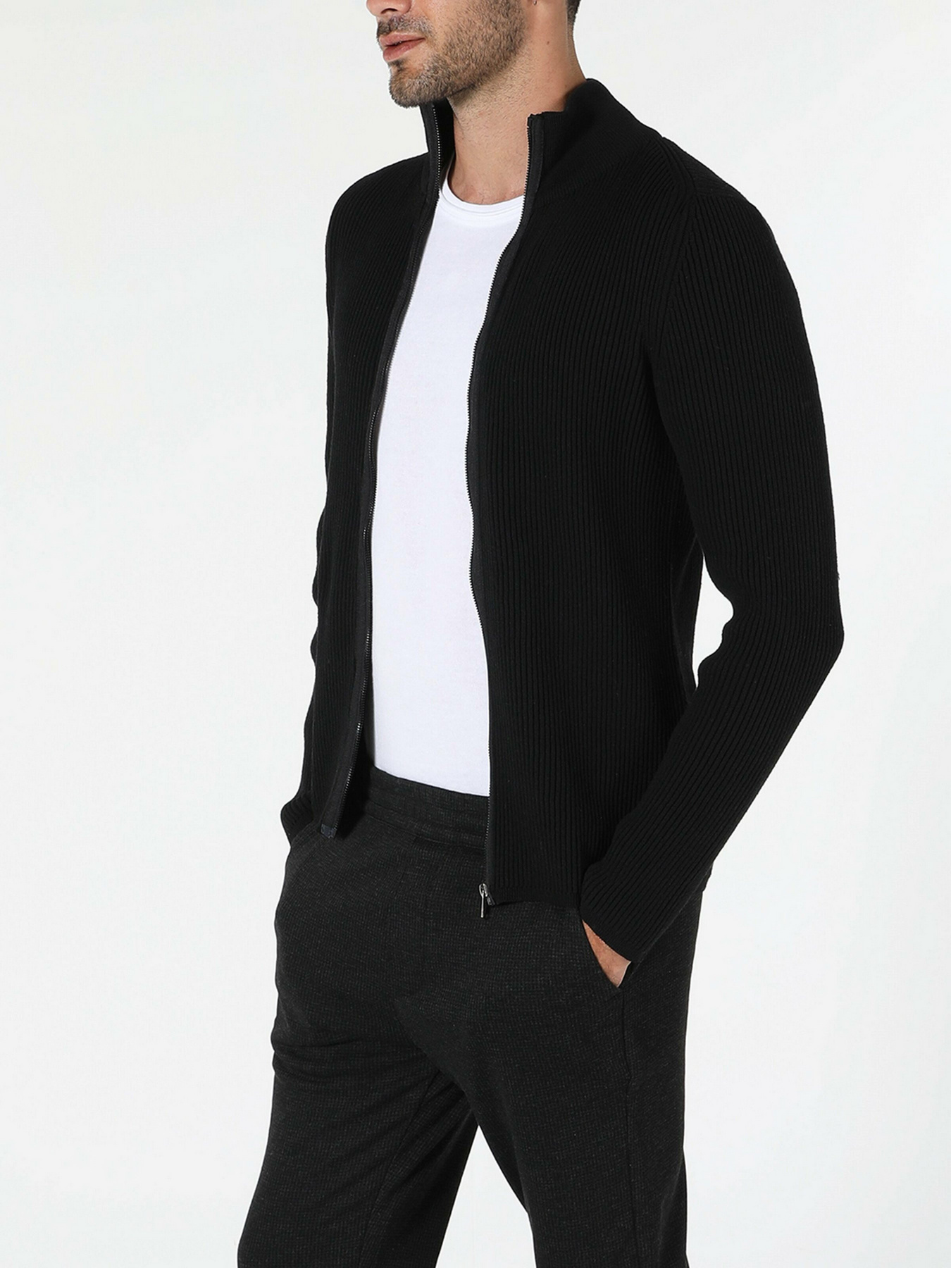 Светри та кардигани Colin’s модель CL1055784BLK Фото