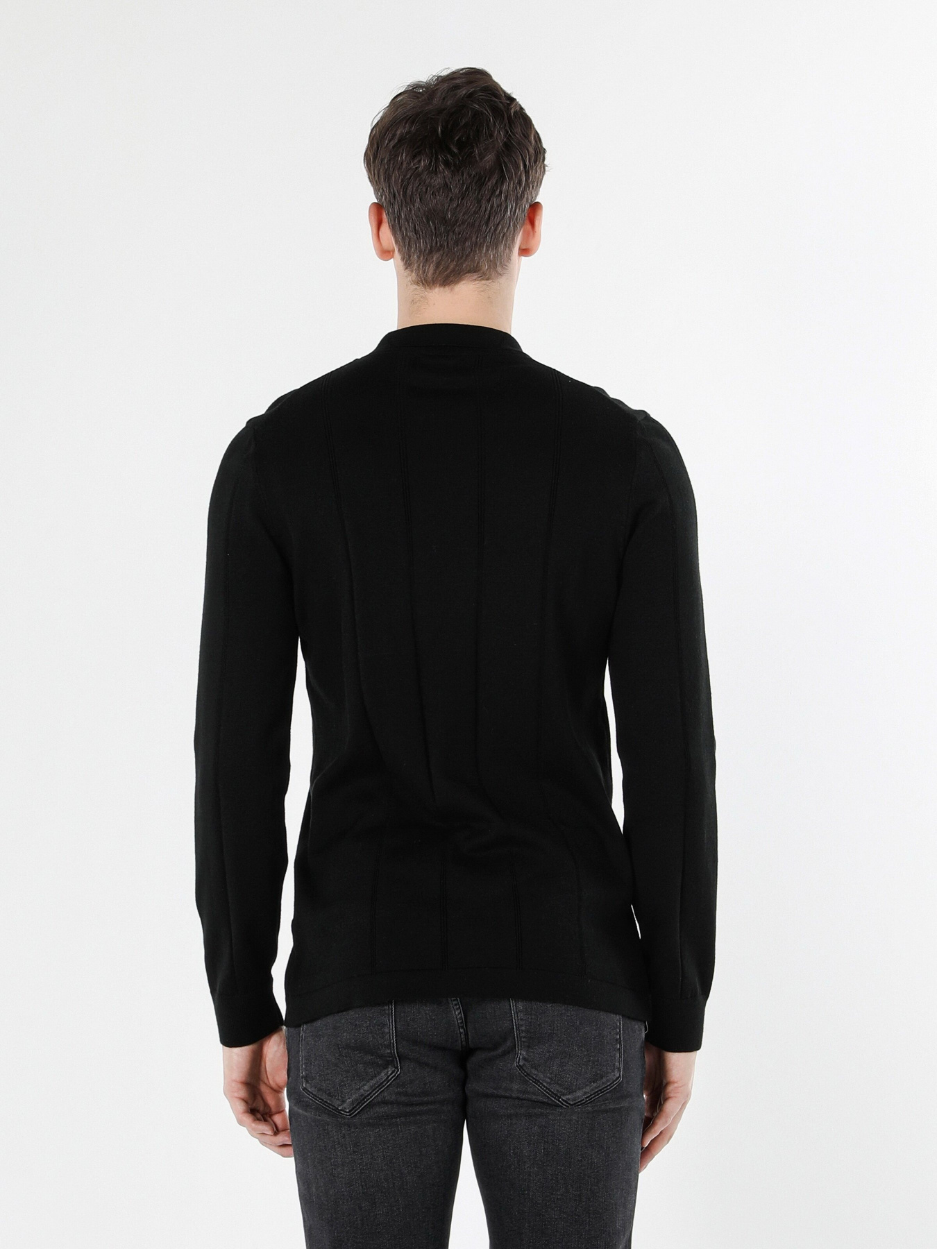 Свитры и кардиганы Colin’s модель CL1056906BLK Фото