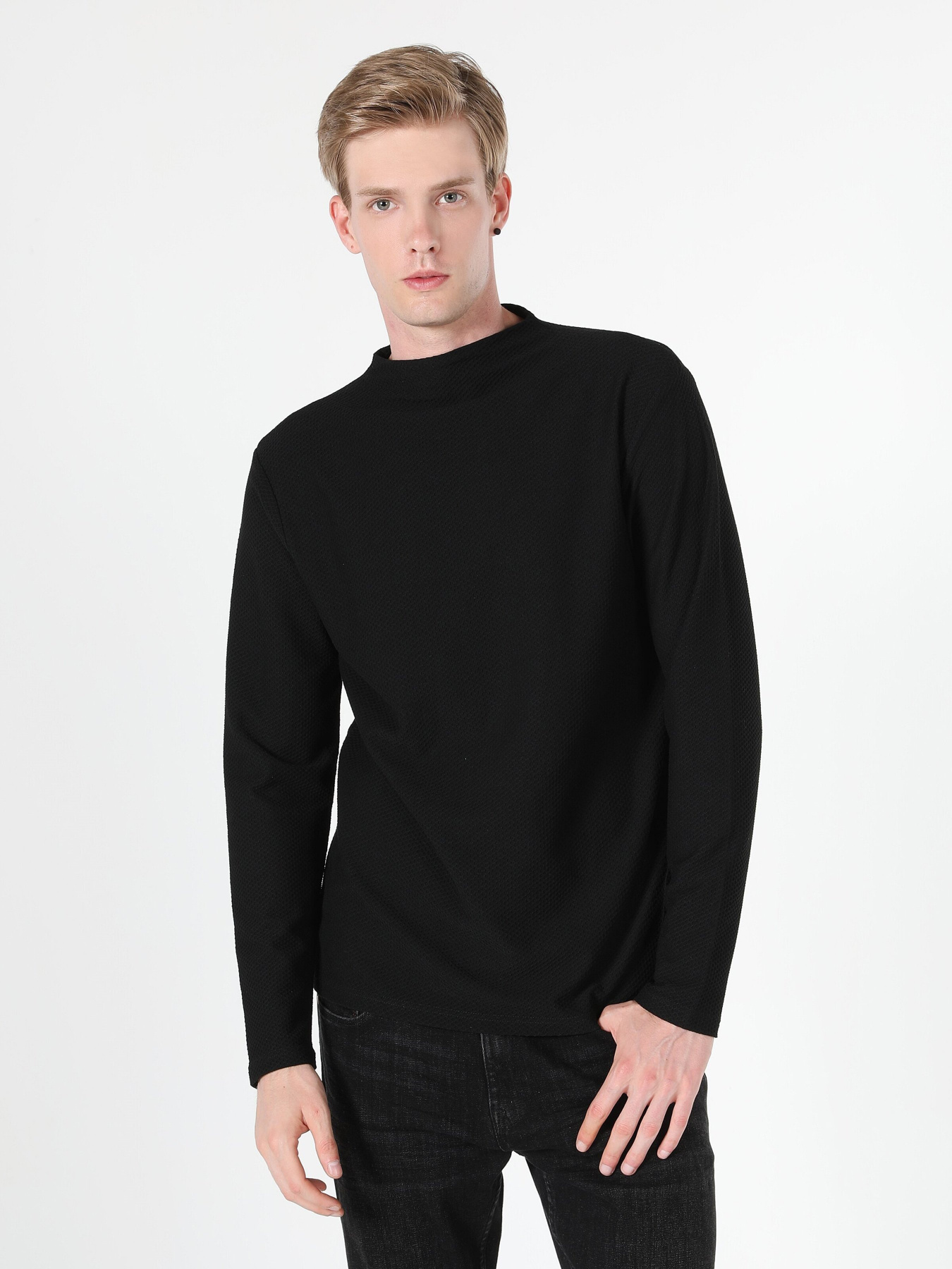 Худі та світшоти Colin’s модель CL1060115BLK Фото