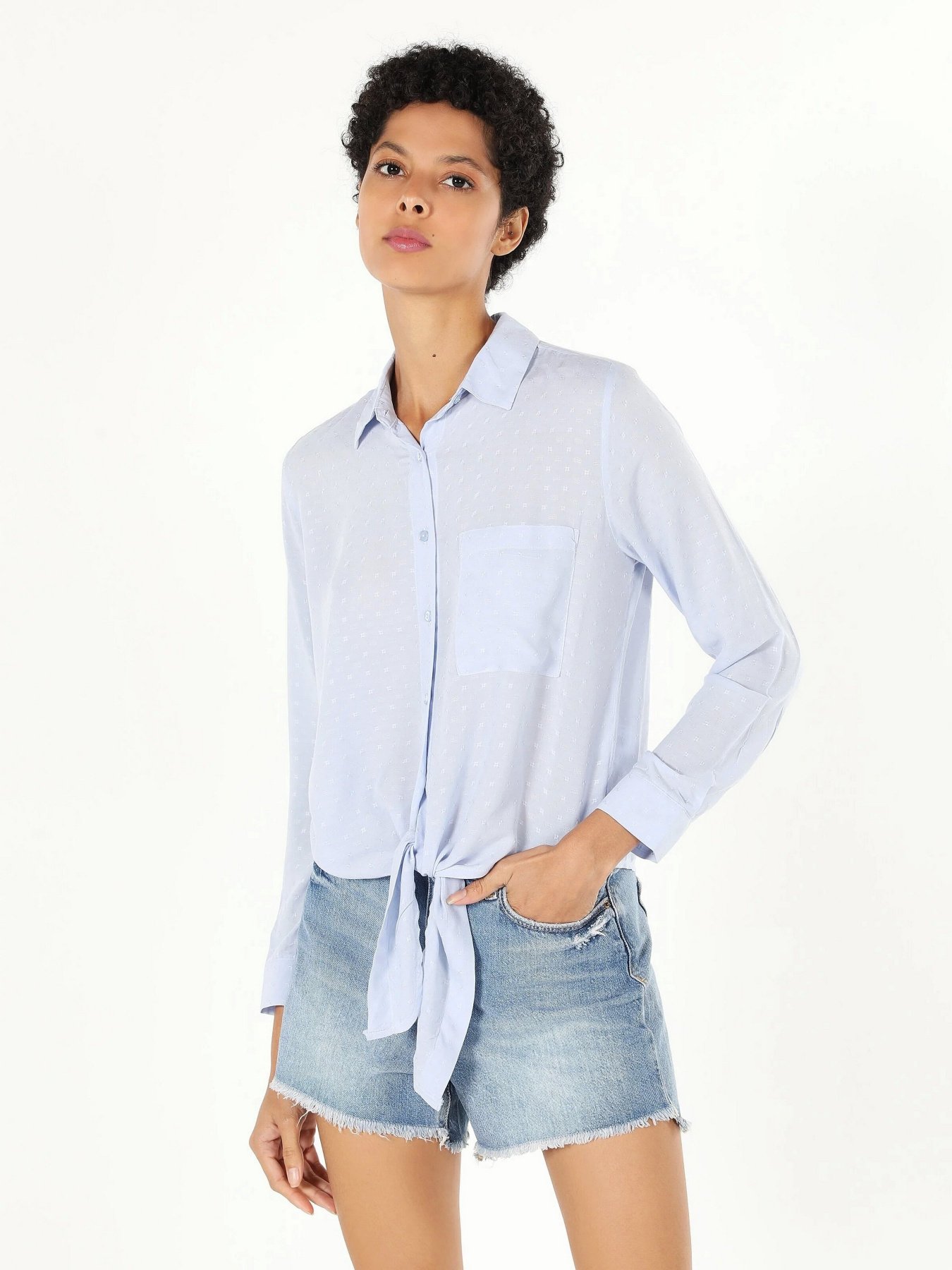 Сорочки Colin’s модель CL1058732BLE Сорочки Colin’s модель CL1058732BLE Фото