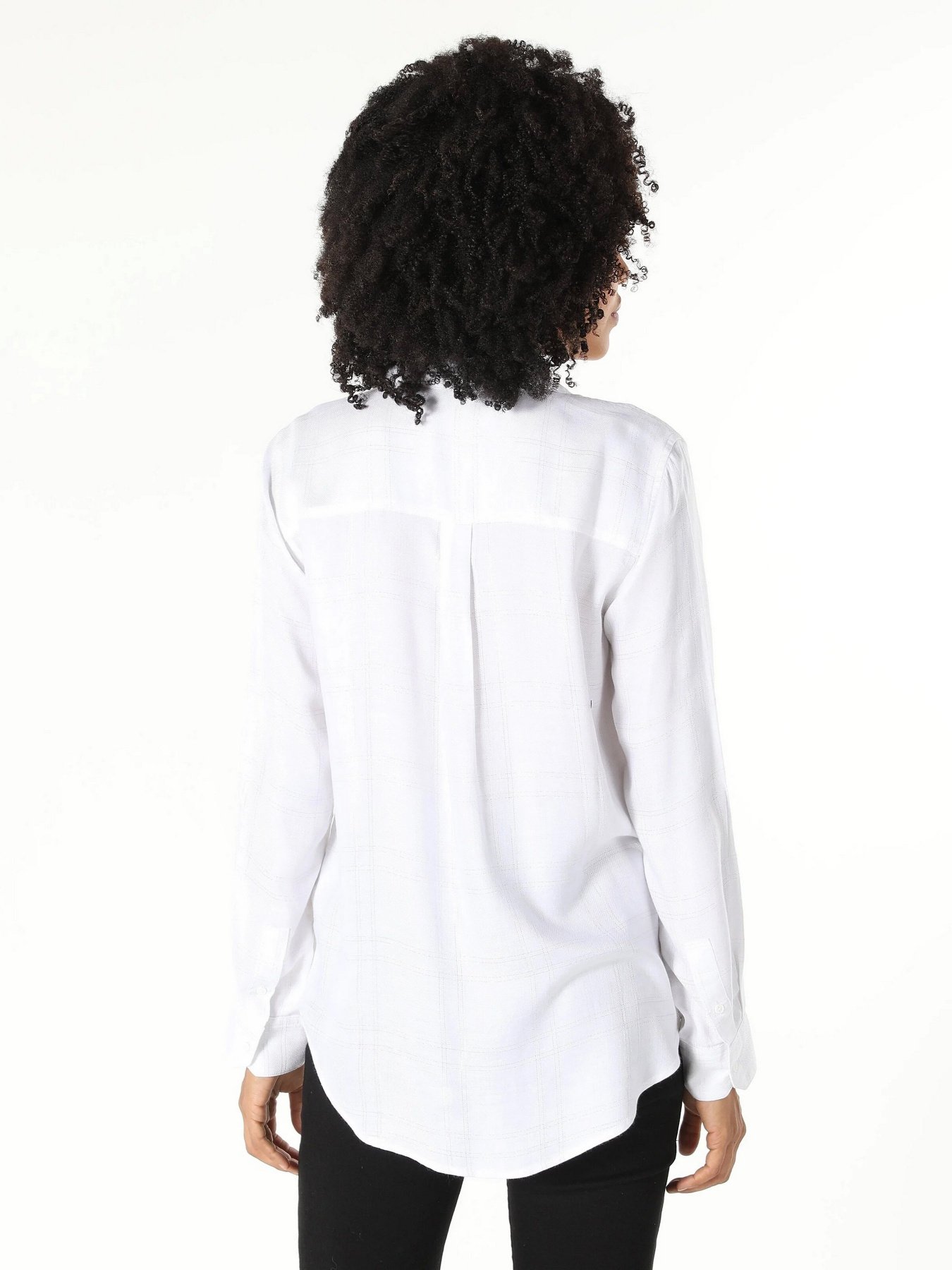 Сорочки Colin’s модель CL1060006WHT Сорочки Colin’s модель CL1060006WHT Фото