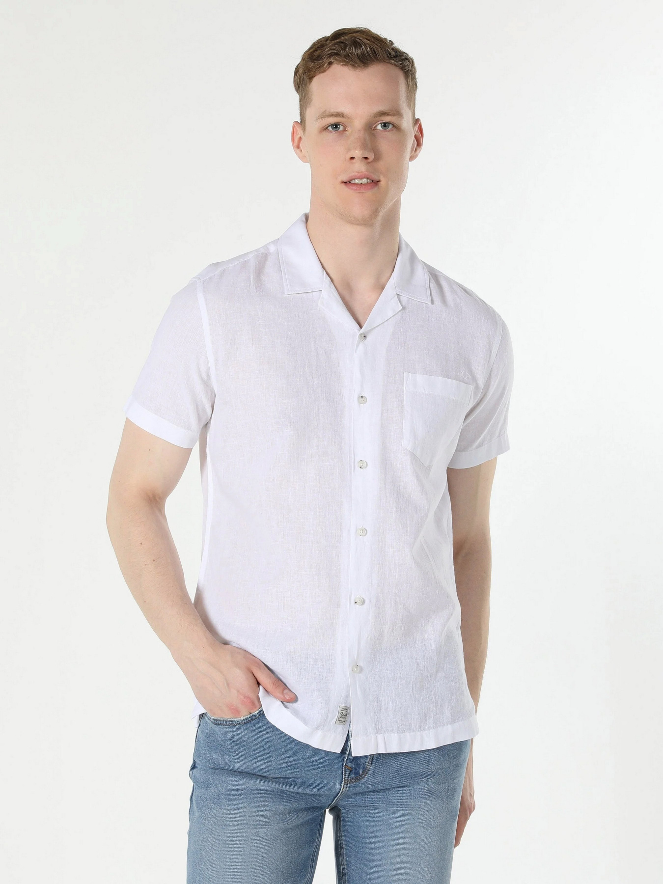 Сорочки Colin’s модель CL1048299WHT Сорочки Colin’s модель CL1048299WHT Фото