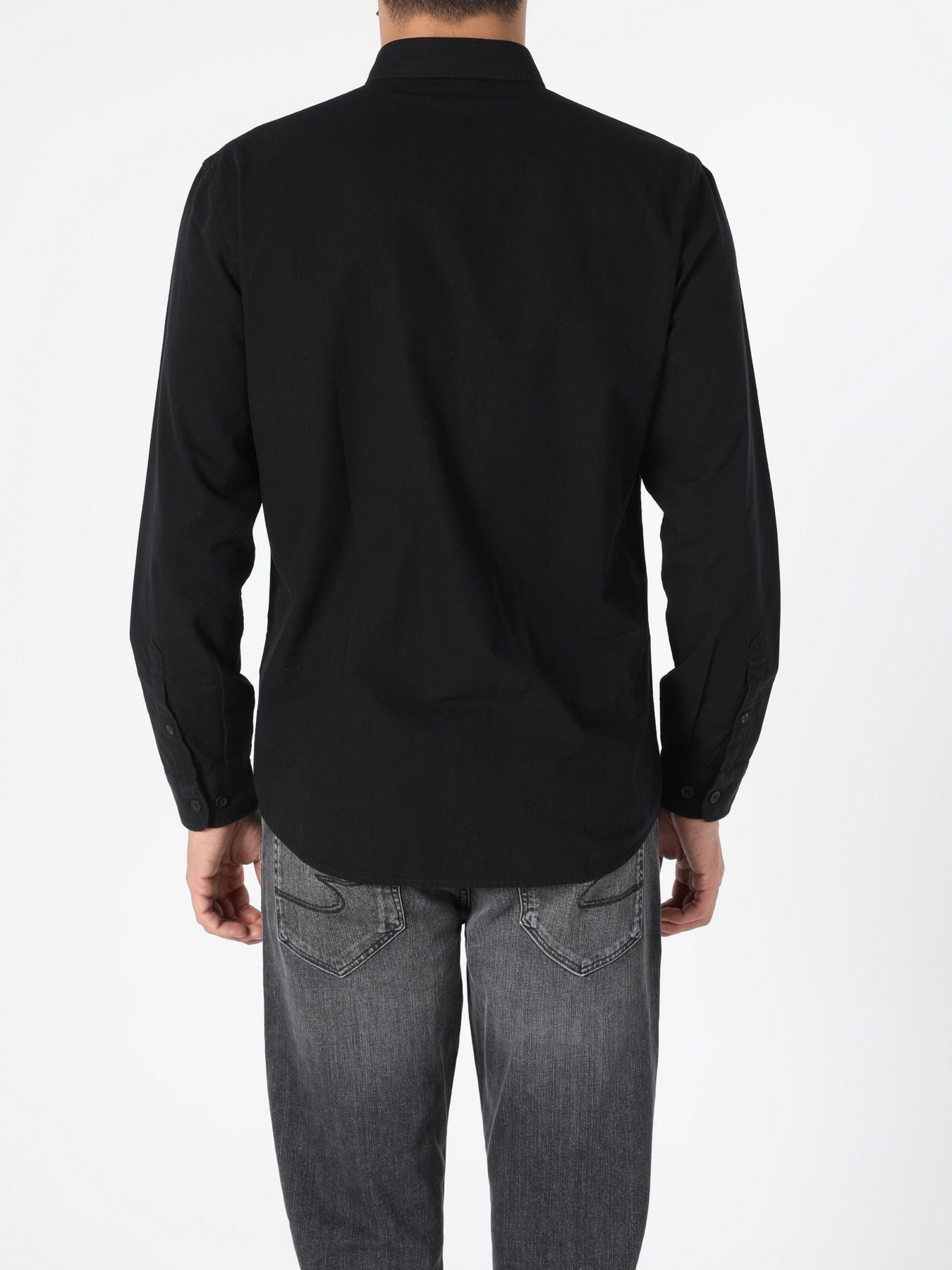 Рубашки Colin’s модель CL1055648BLK Рубашки Colin’s модель CL1055648BLK Фото