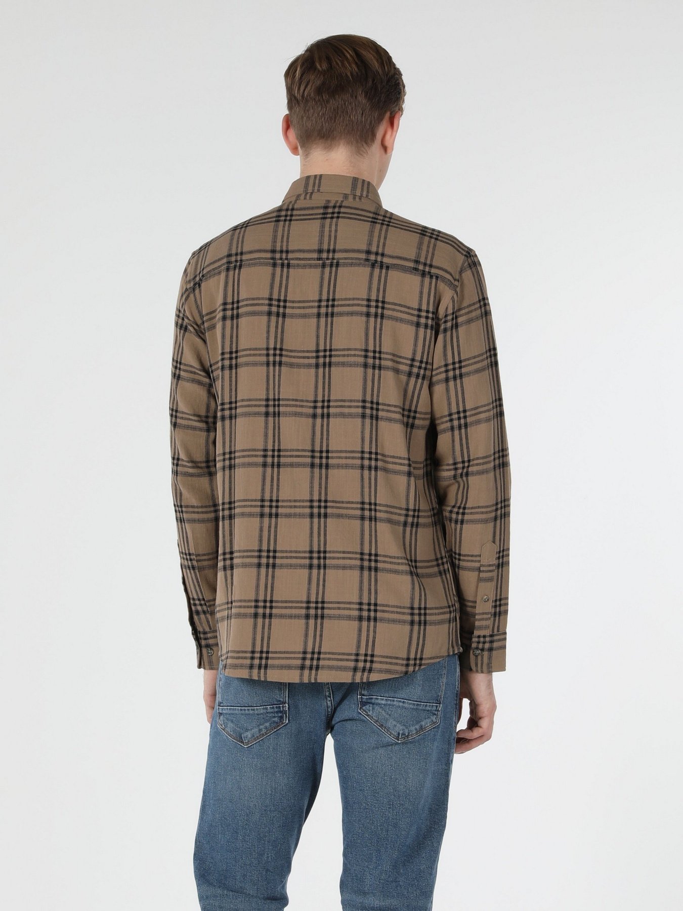 Рубашки Colin’s модель CL1057180BEI Рубашки Colin’s модель CL1057180BEI Фото