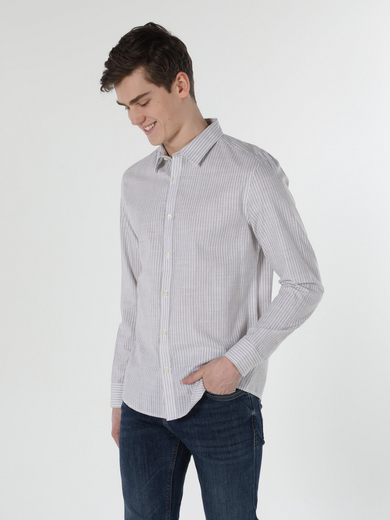Рубашки Colin’s модель CL1057489BEI Рубашки Colin’s модель CL1057489BEI Фото