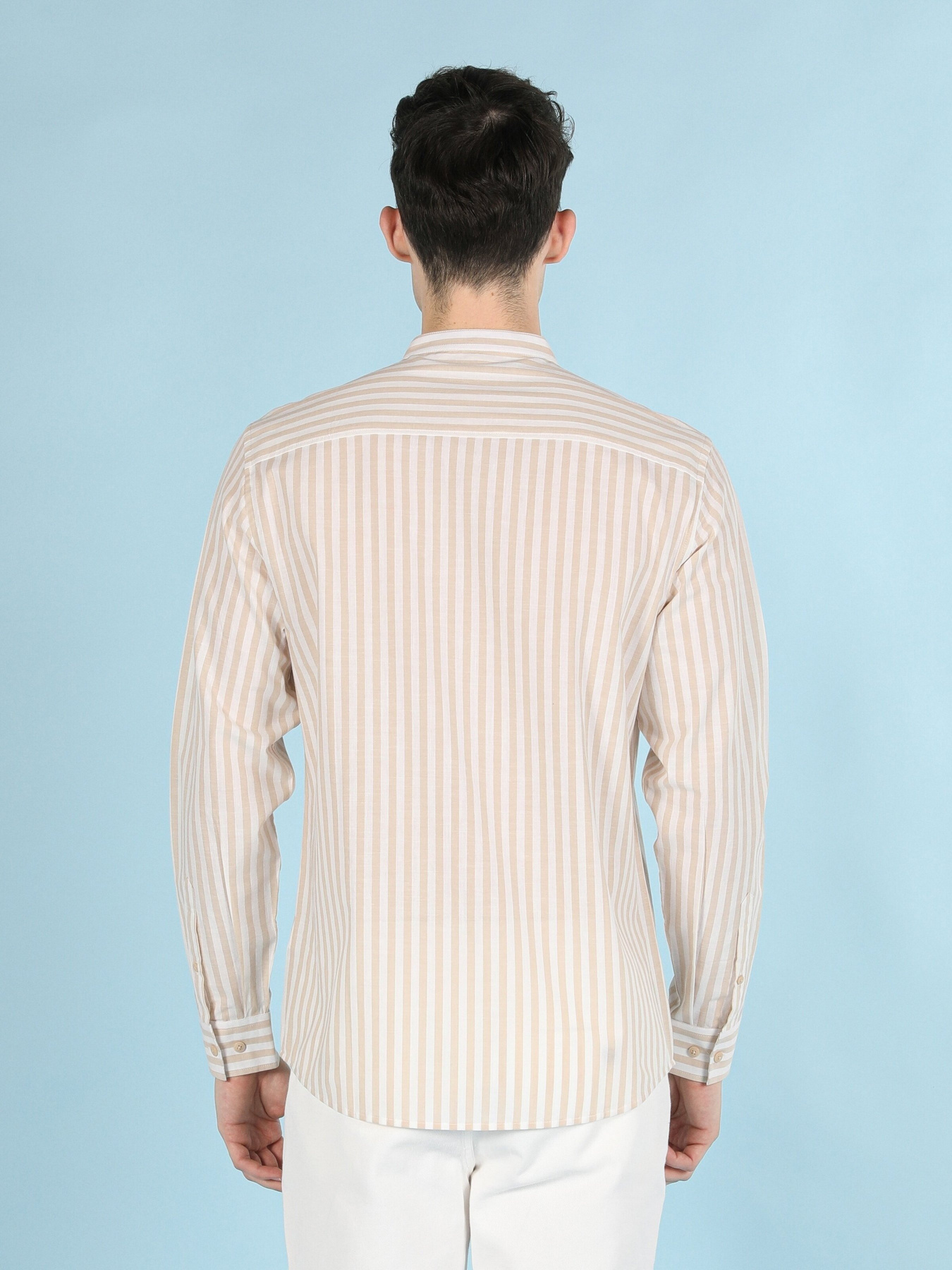 Рубашки Colin’s модель CL1057541BEI Рубашки Colin’s модель CL1057541BEI Фото