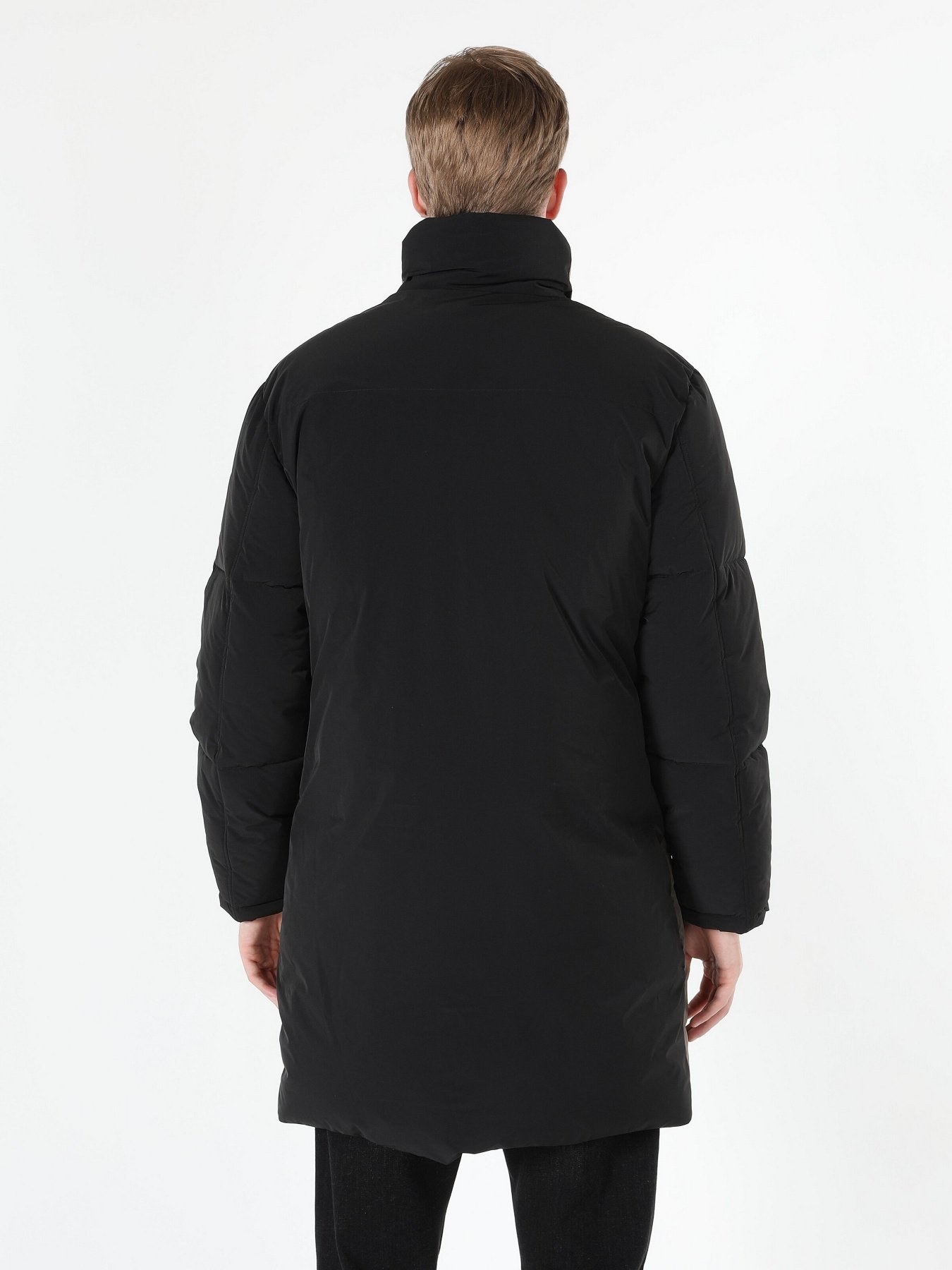 Куртки та дублянки Colin’s модель CL1060981KHA Куртки та дублянки Colin’s модель CL1060981KHA Фото
