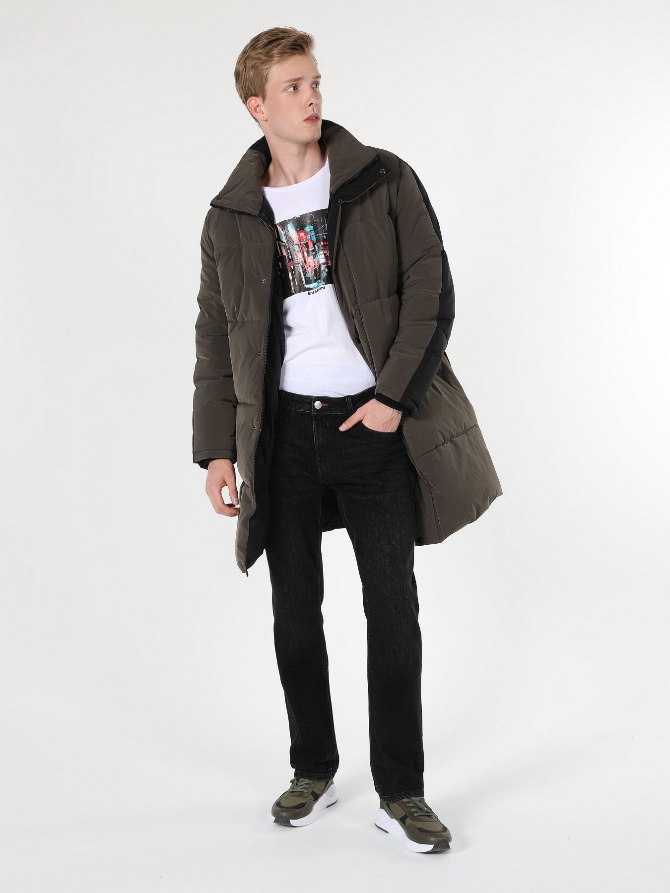Куртки та дублянки Colin’s модель CL1060981KHA Куртки та дублянки Colin’s модель CL1060981KHA Фото