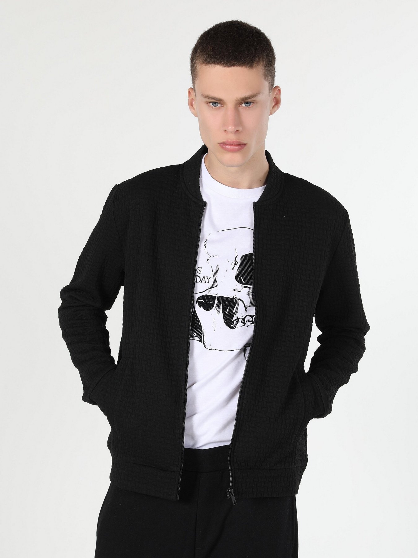 Куртки та дублянки Colin’s модель CL1060261BLK Фото