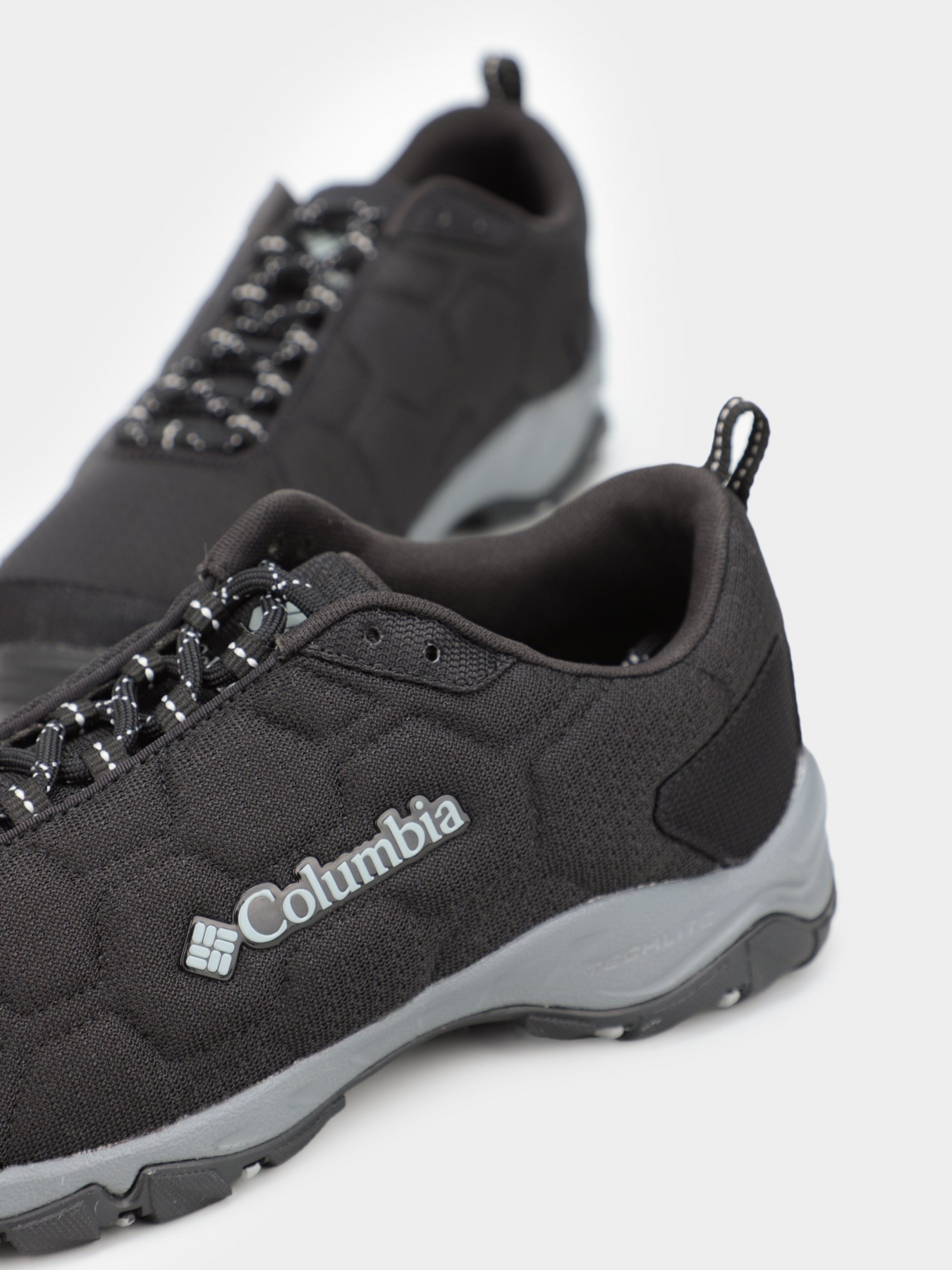 Напівчеревики Columbia FIRECAMP™ REMESH модель 1826981-010 Напівчеревики Columbia FIRECAMP™ REMESH модель 1826981-010 Фото