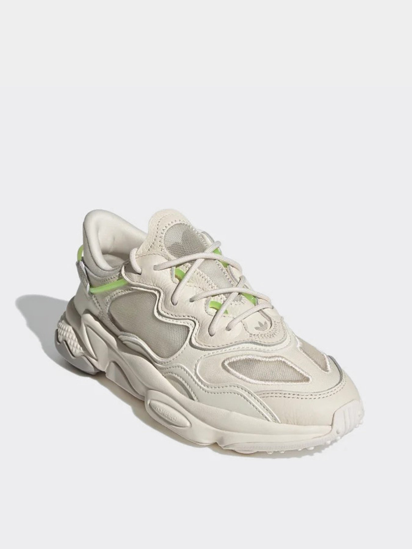 Кросівки Adidas OZWEEGO модель H05712 Кросівки Adidas OZWEEGO модель H05712 Фото