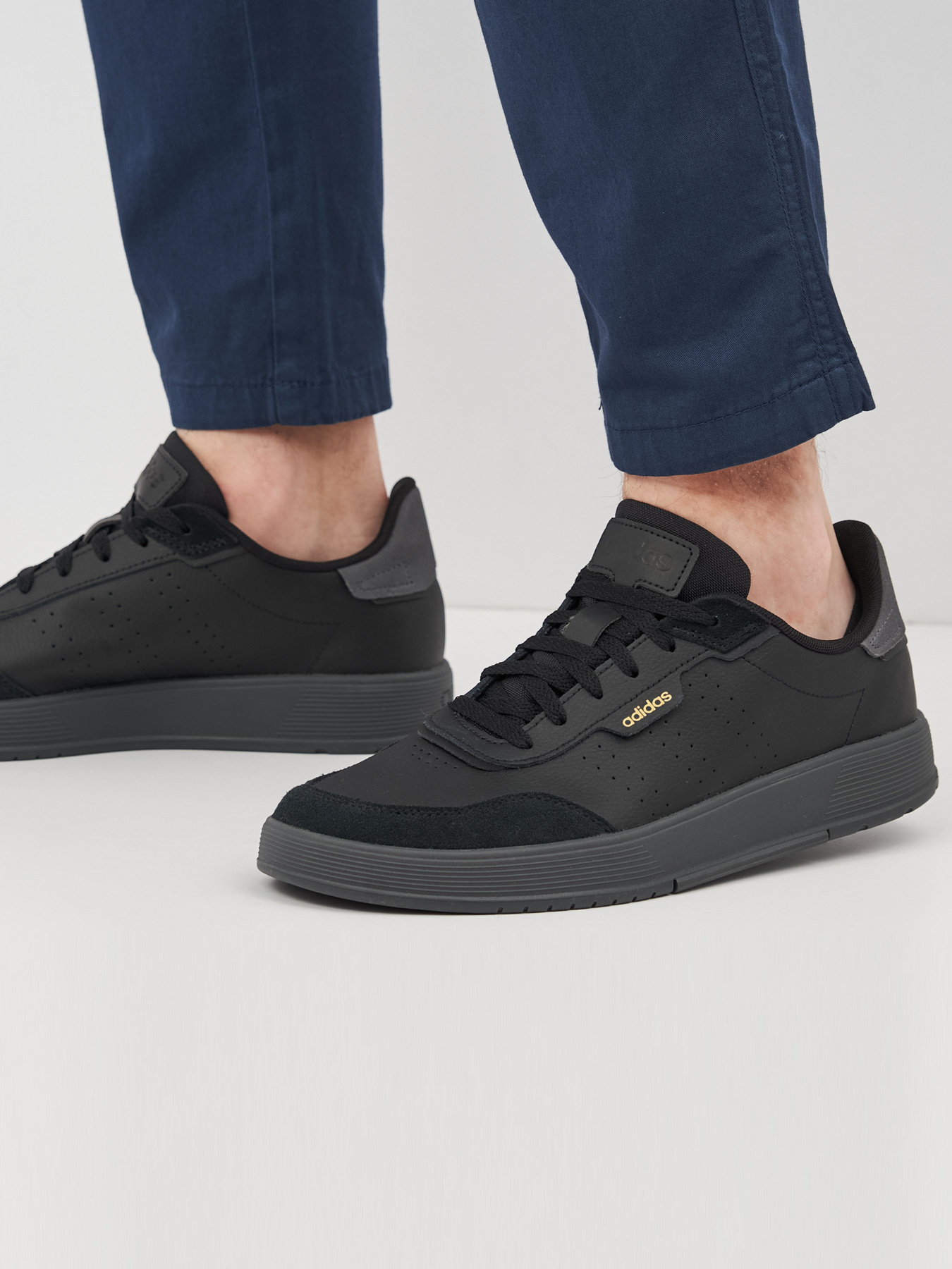 Кеды Adidas COURTPHASE модель FY9661 Фото