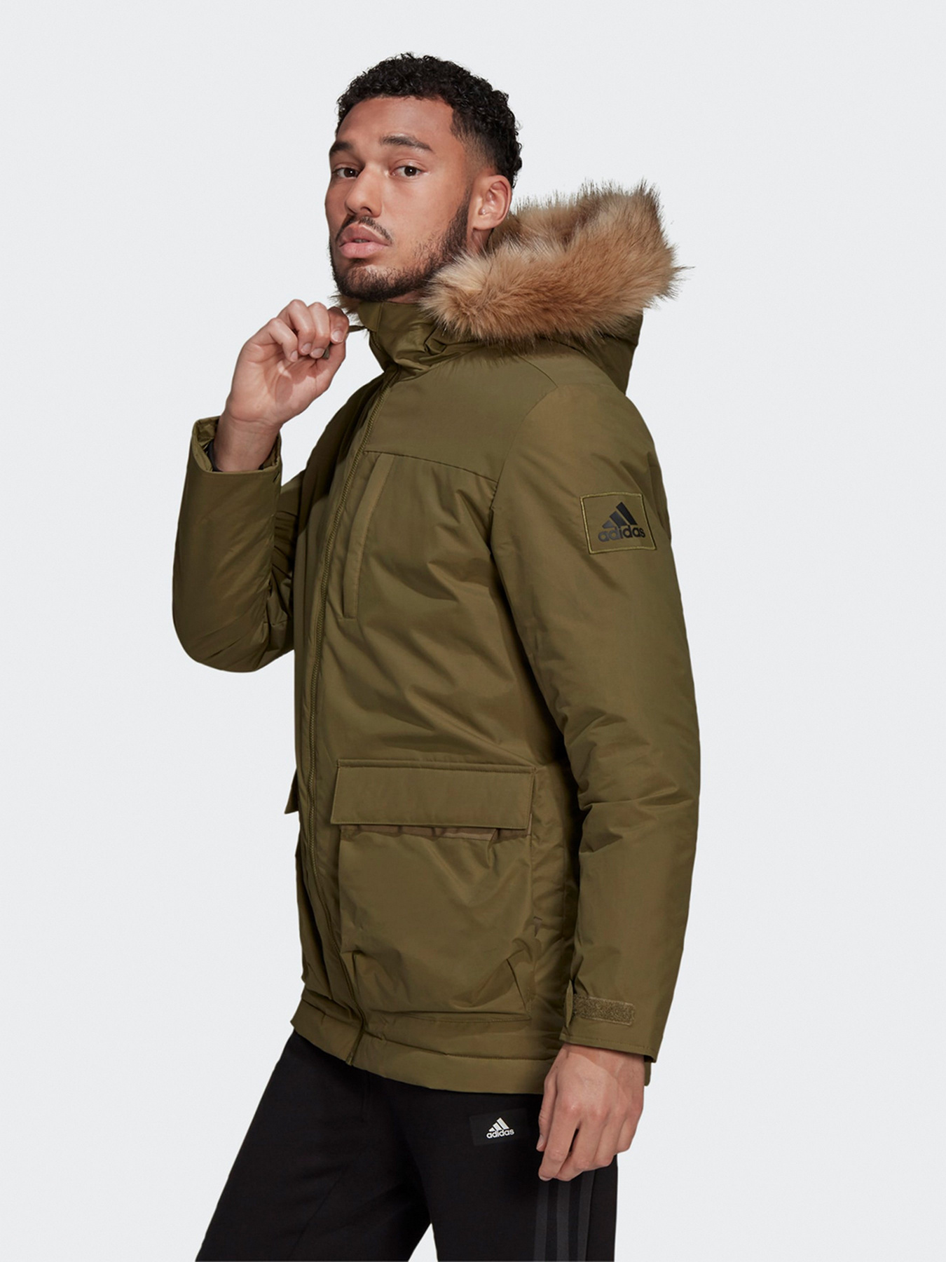 Куртки та дублянки Adidas UTILITAS Performance модель GT1700 Куртки та дублянки Adidas UTILITAS Performance модель GT1700 Фото