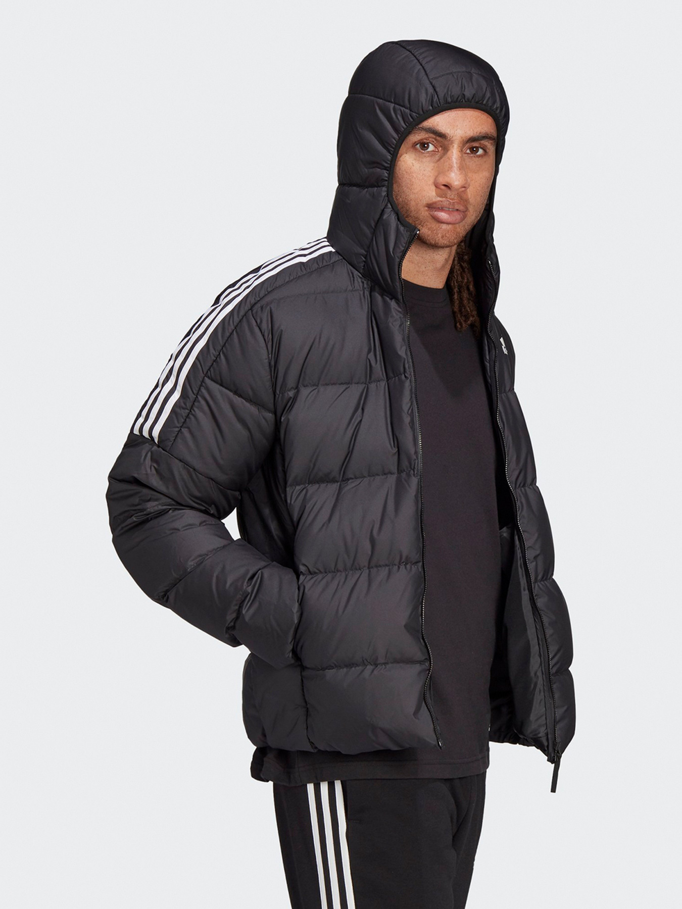 Куртки и дубленки Adidas Essentials Midweight Performance модель GT9141 Фото