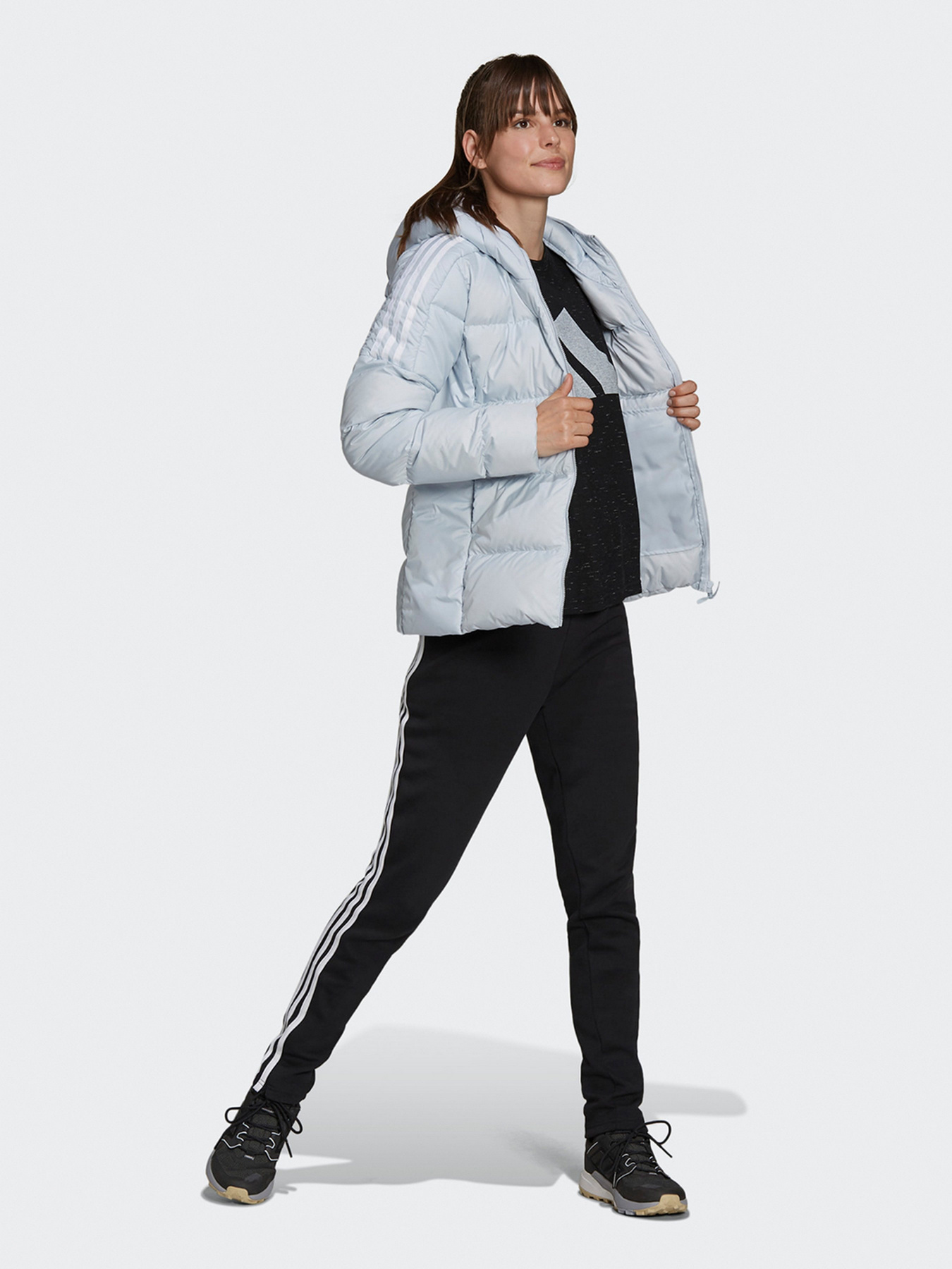Куртки та дублянки Adidas Essentials Midweight Sportswear модель GT9166 Фото