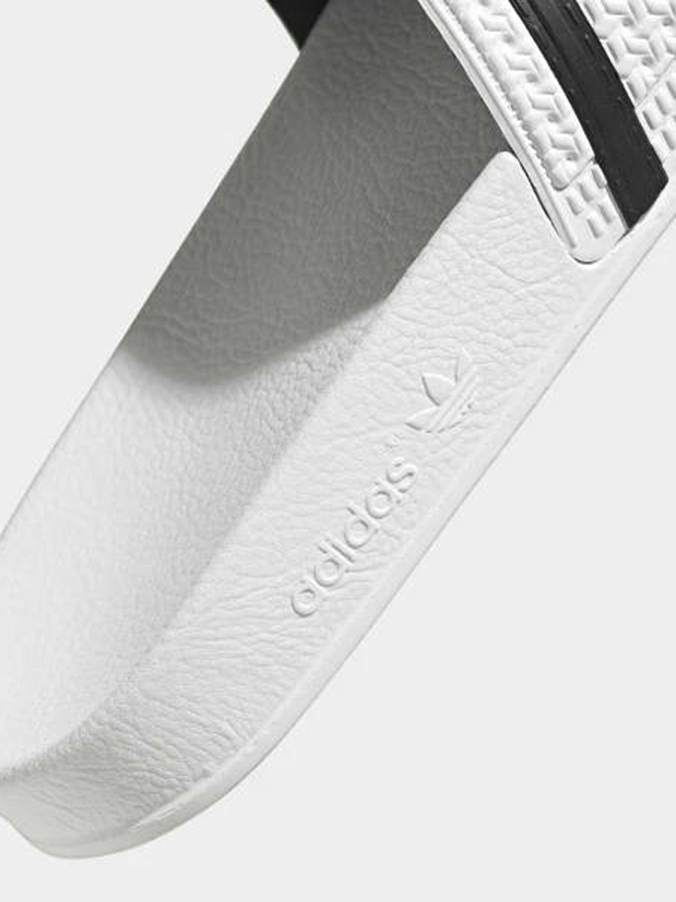 Шлёпанцы Adidas модель 280648 Шлёпанцы Adidas модель 280648 Фото