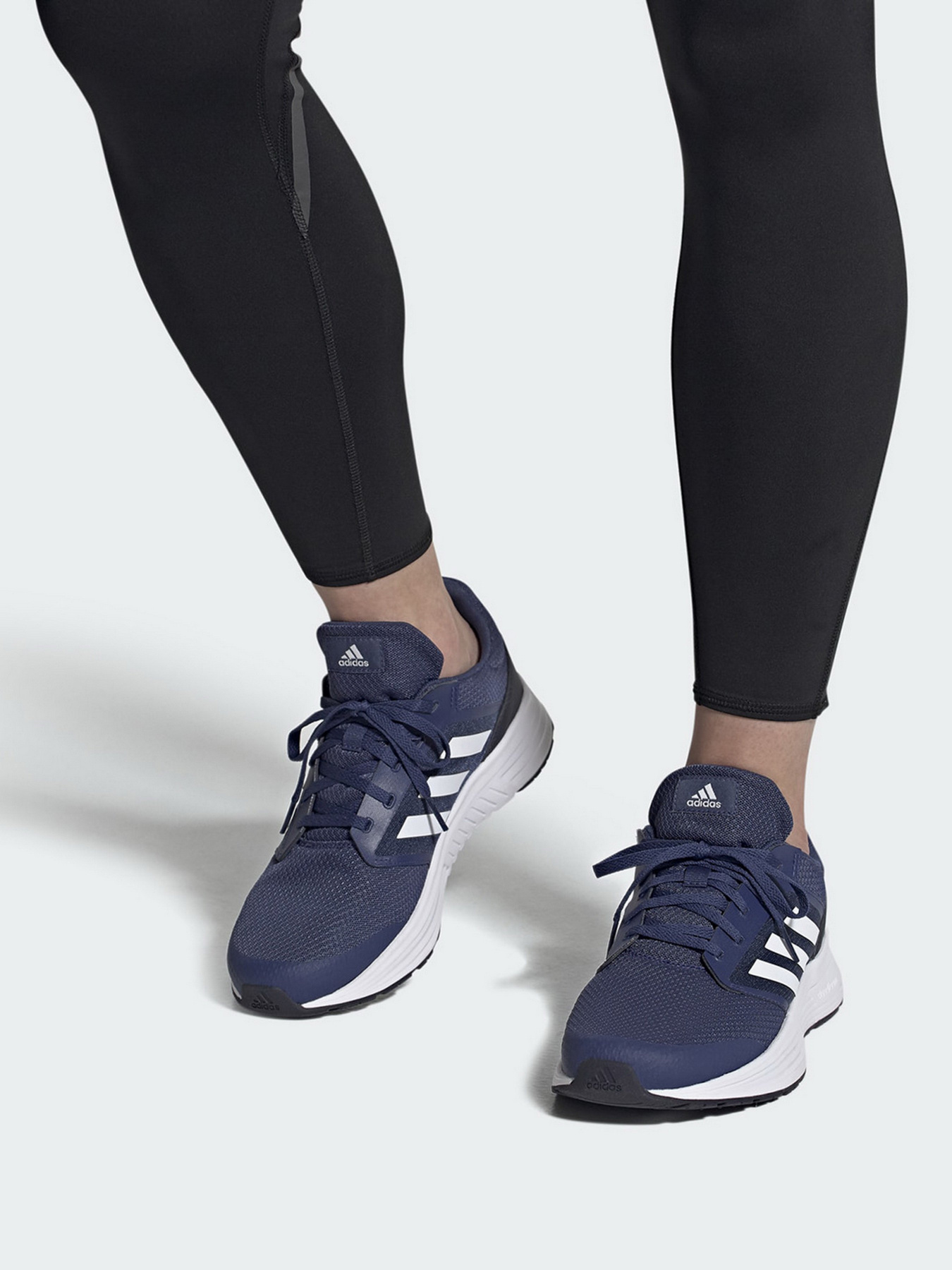 Кроссовки Adidas Galaxy 5 модель FW5705 Фото