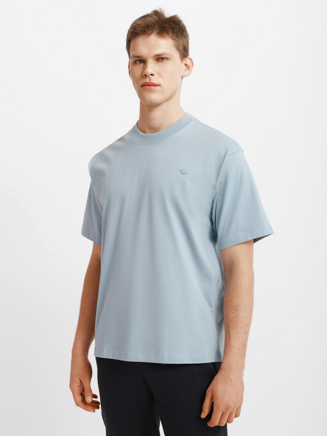 Футболки і поло Adidas Adicolor Trefoil модель HC4517 Футболки і поло Adidas Adicolor Trefoil модель HC4517 Фото