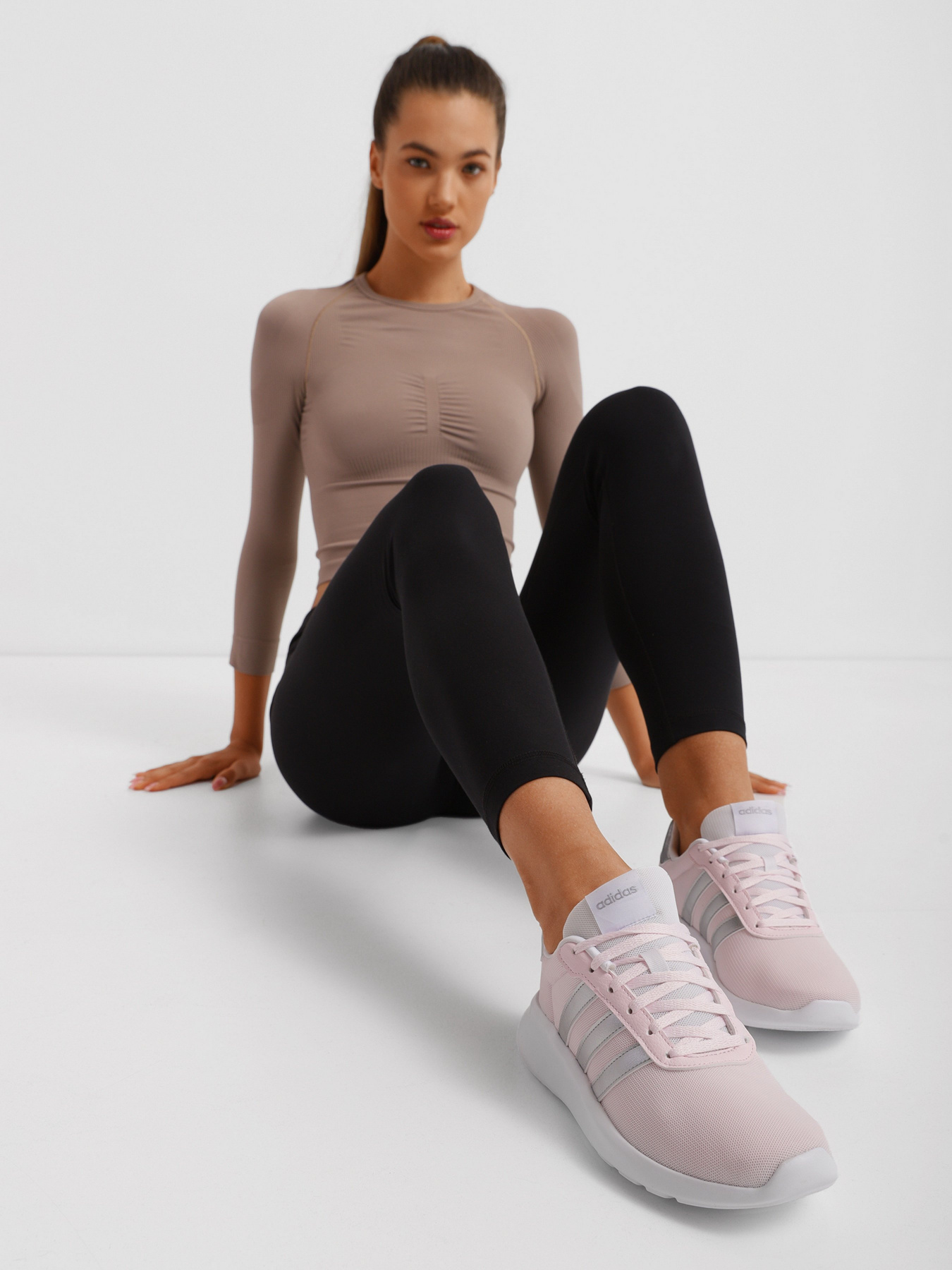 Кросівки Adidas Lite Racer 3.0 модель GW0374 Кросівки Adidas Lite Racer 3.0 модель GW0374 Фото