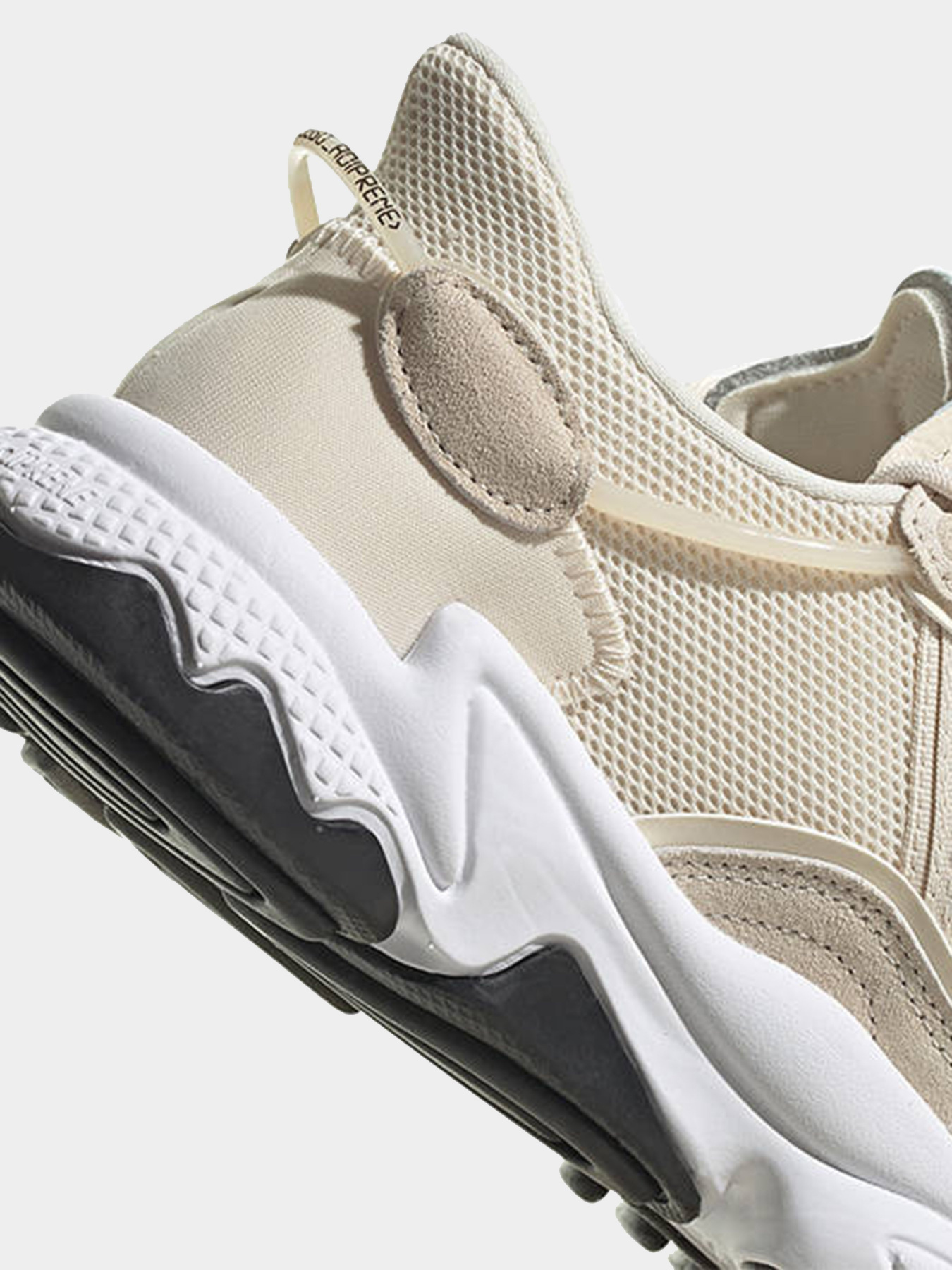 Кросівки Adidas OZWEEGO модель GW5620 Кросівки Adidas OZWEEGO модель GW5620 Фото
