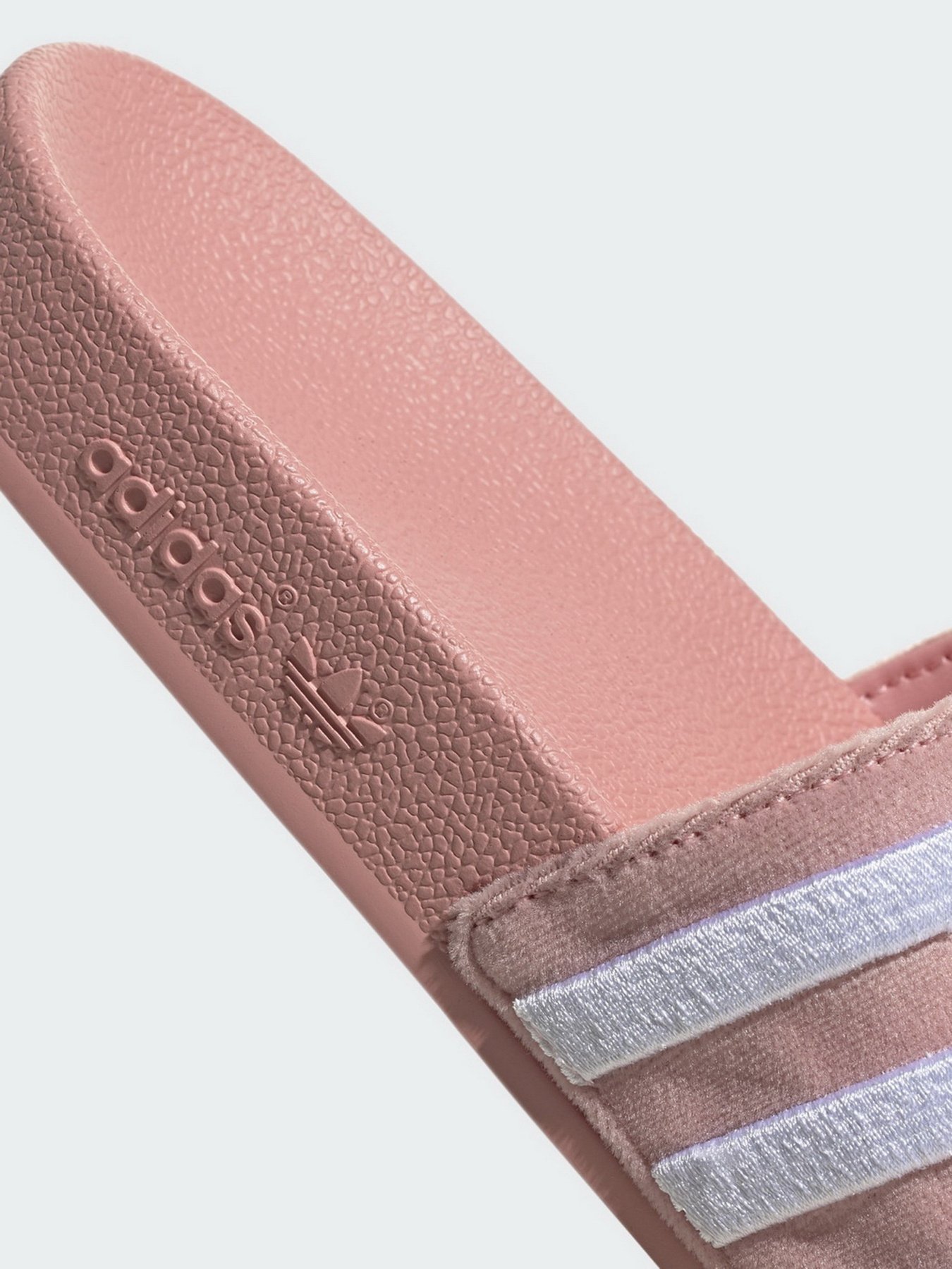 Шльопанці Adidas Adilette Originals модель GX3372 Шльопанці Adidas Adilette Originals модель GX3372 Фото