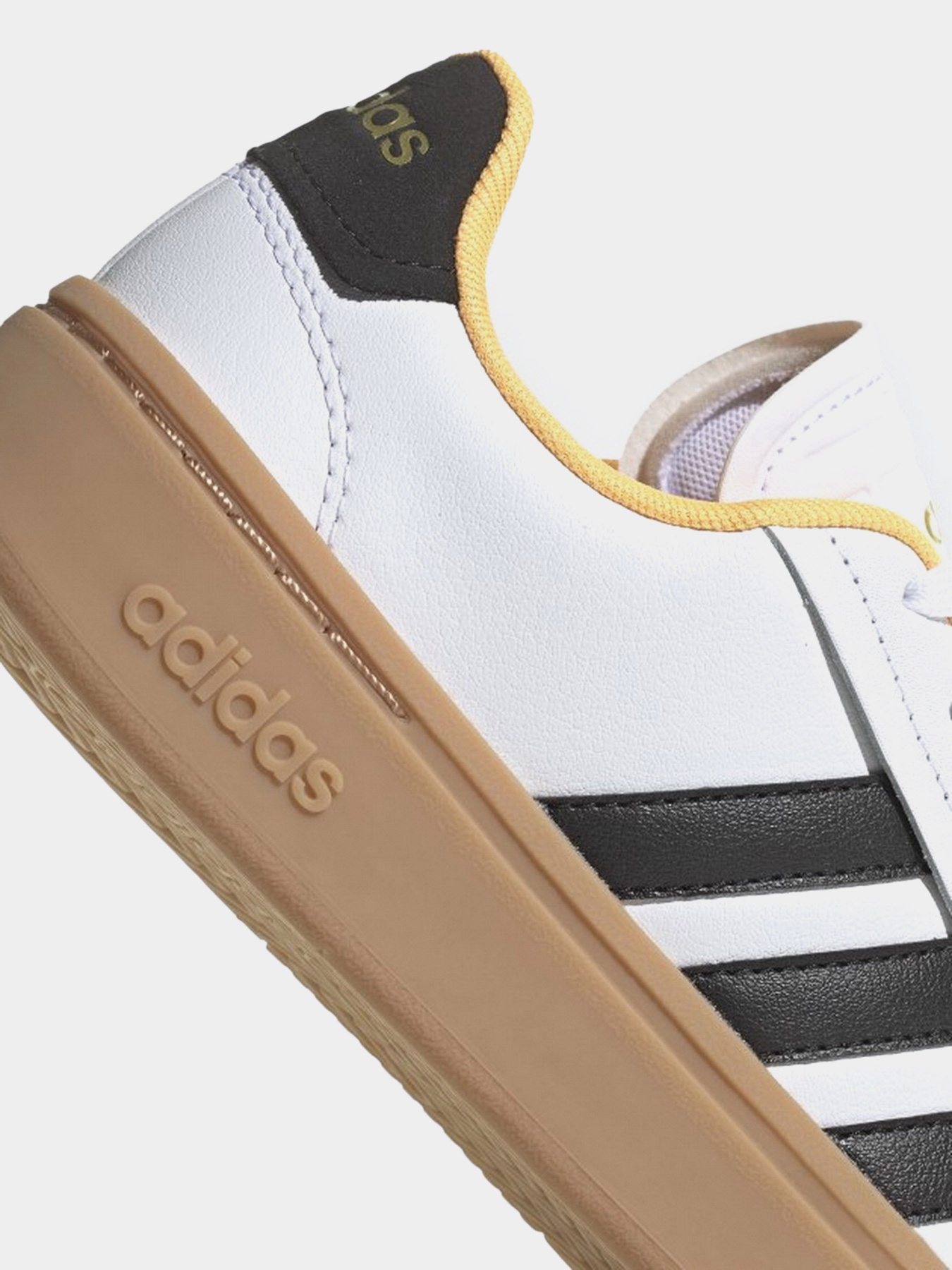 Кеди Adidas Grand Court Alpha модель GX8165 Кеди Adidas Grand Court Alpha модель GX8165 Фото