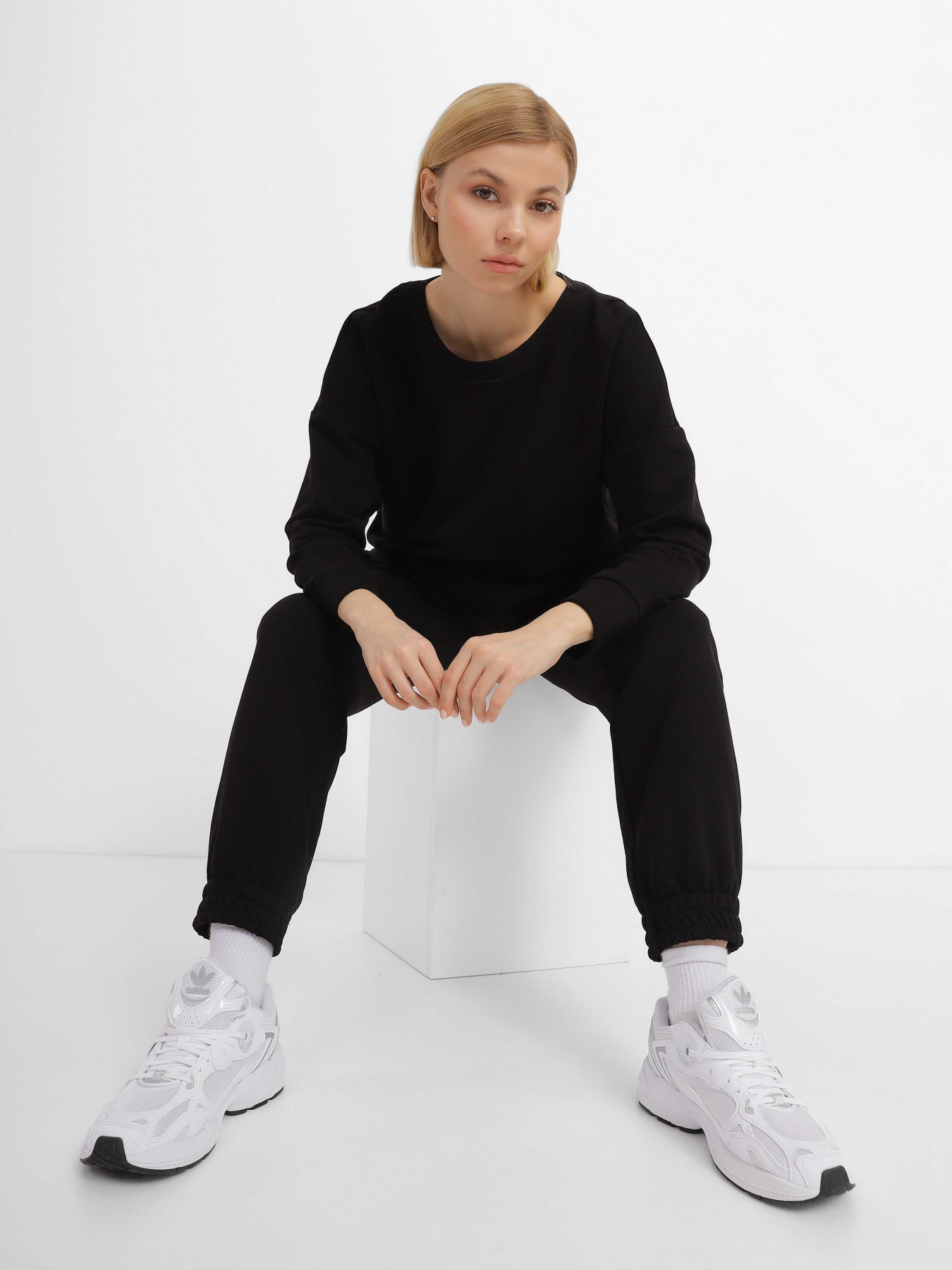 Кроссовки Adidas Astir Originals модель GY5565 Кроссовки Adidas Astir Originals модель GY5565 Фото