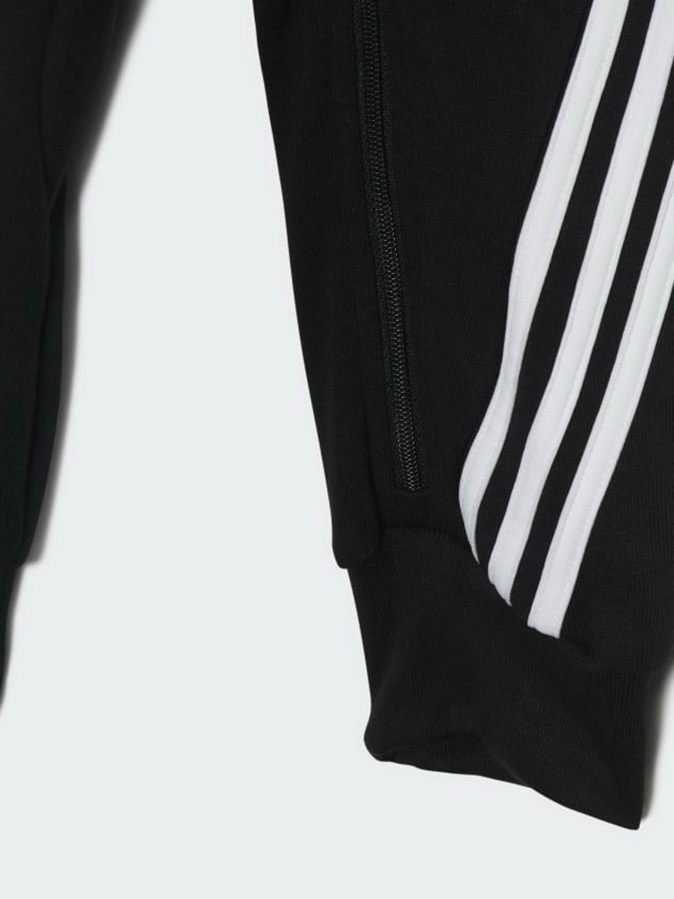 Костюми Adidas Future Icons 3-Stripes модель HF1968 Фото