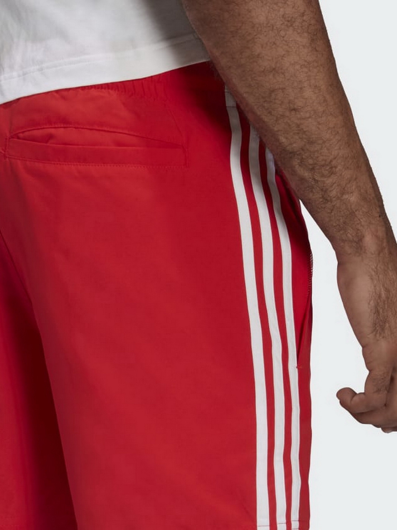 Одяг для пляжу Adidas Adicolor Classics 3-Stripes Swim модель HF2120 Одяг для пляжу Adidas Adicolor Classics 3-Stripes Swim модель HF2120 Фото