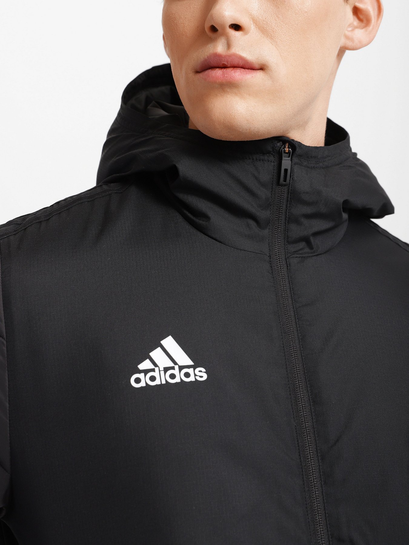 Куртки та дублянки Adidas Winter 18 Performance модель BQ6602 Фото