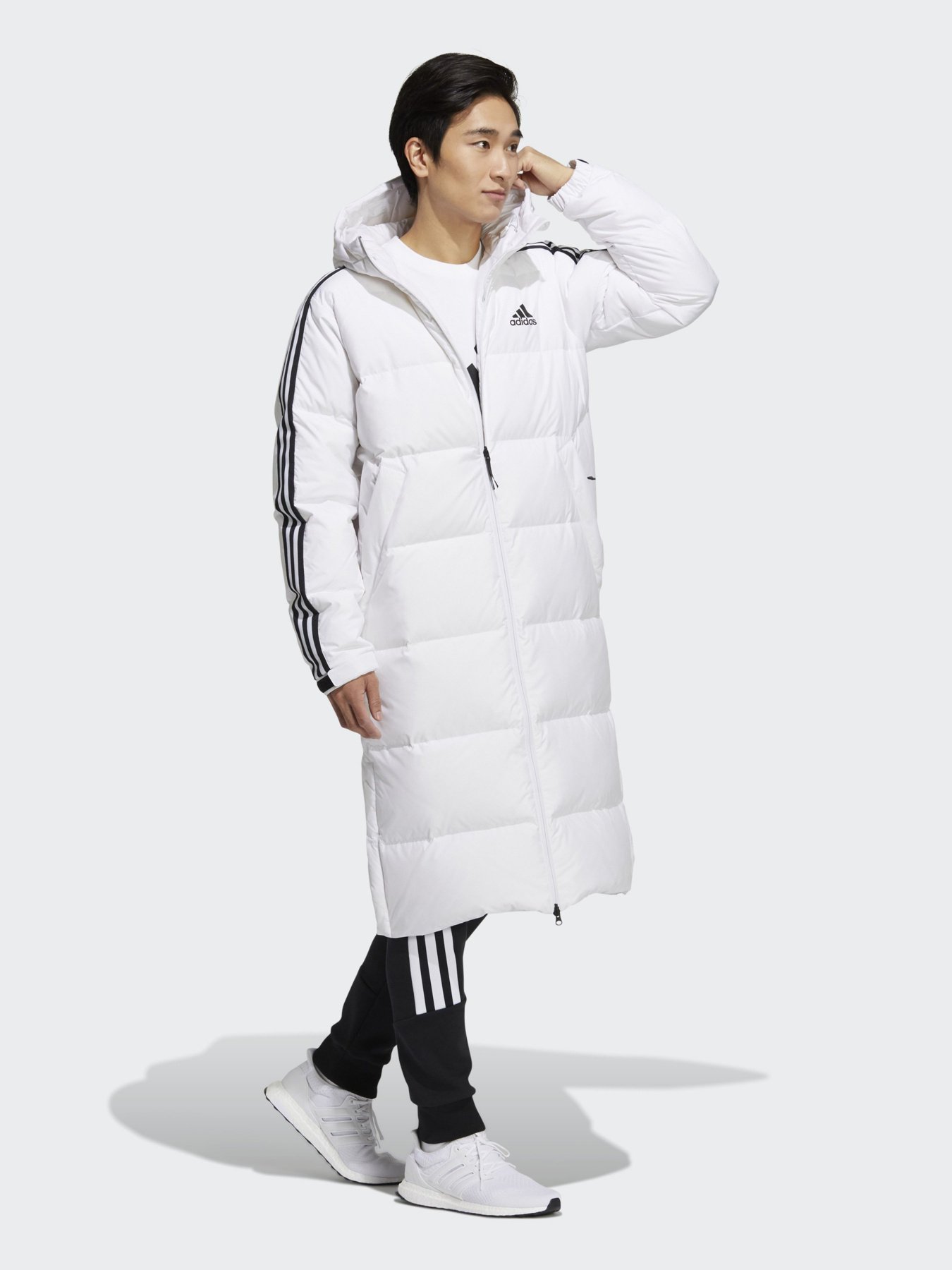 Куртки и дубленки Adidas 3-Stripes модель H20762 Куртки и дубленки Adidas 3-Stripes модель H20762 Фото