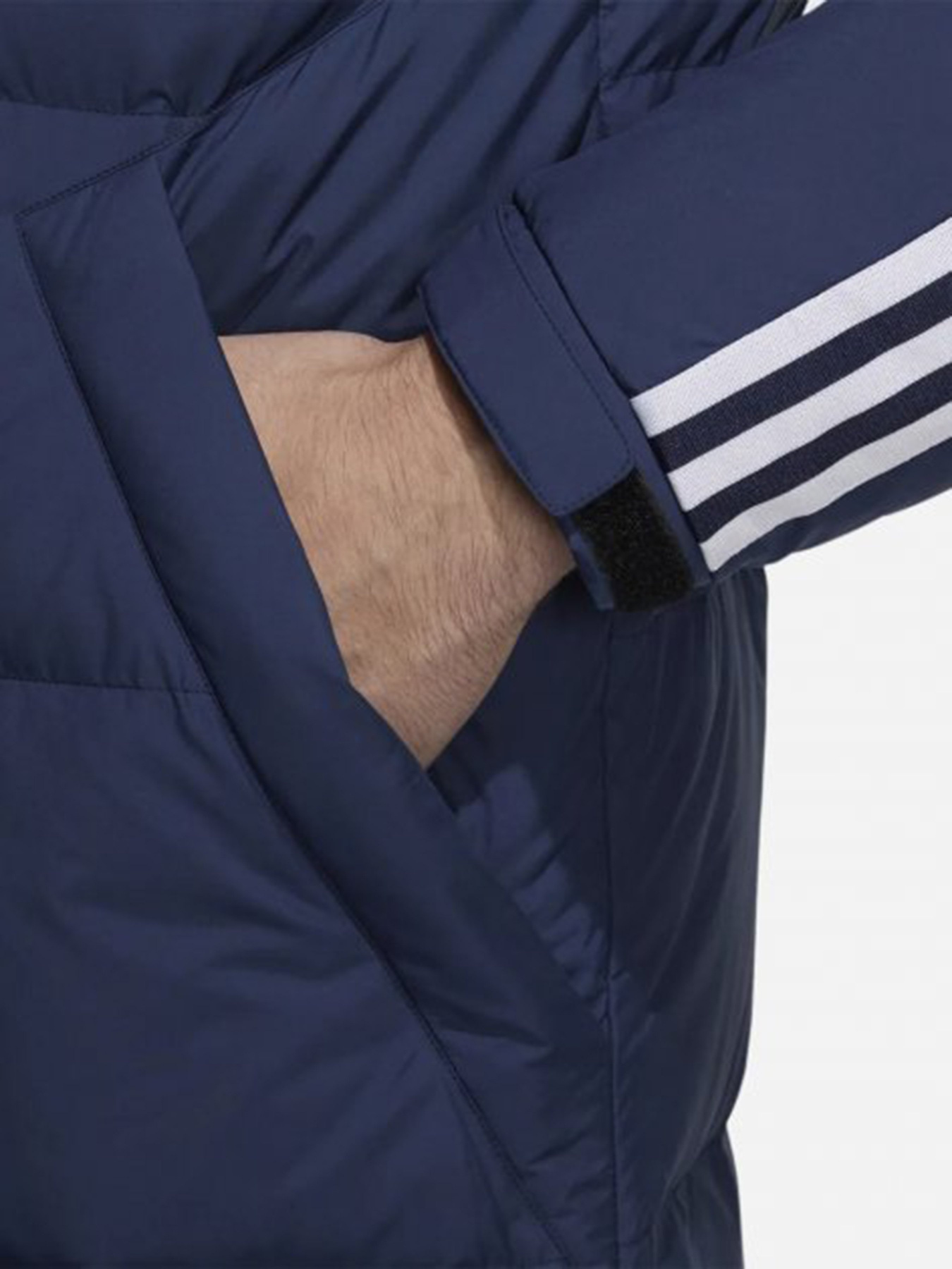 Куртки и дубленки Adidas 3-Stripes модель H20763 Куртки и дубленки Adidas 3-Stripes модель H20763 Фото