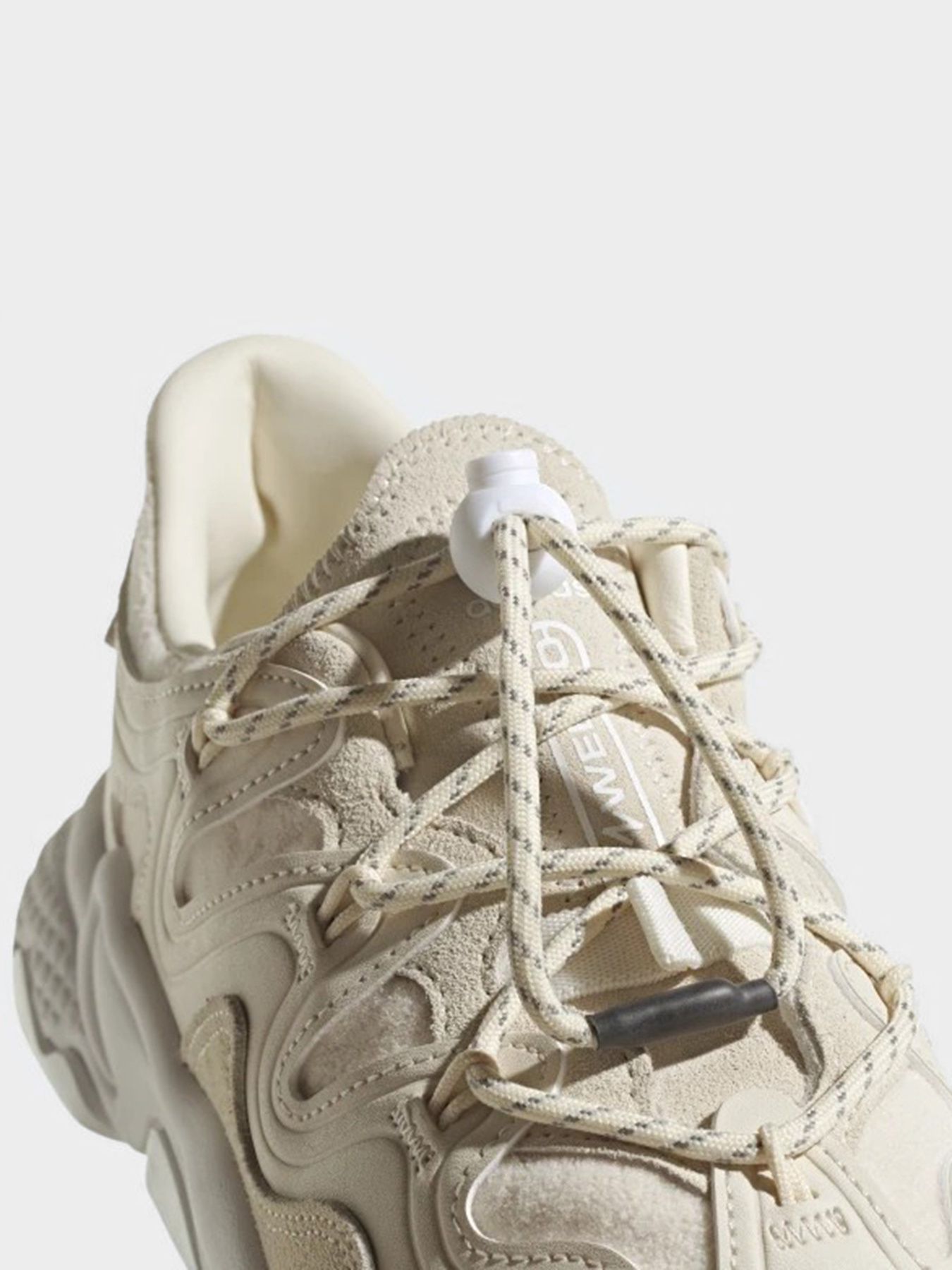 Кросівки Adidas OZWEEGO PLUS модель H01183 Кросівки Adidas OZWEEGO PLUS модель H01183 Фото
