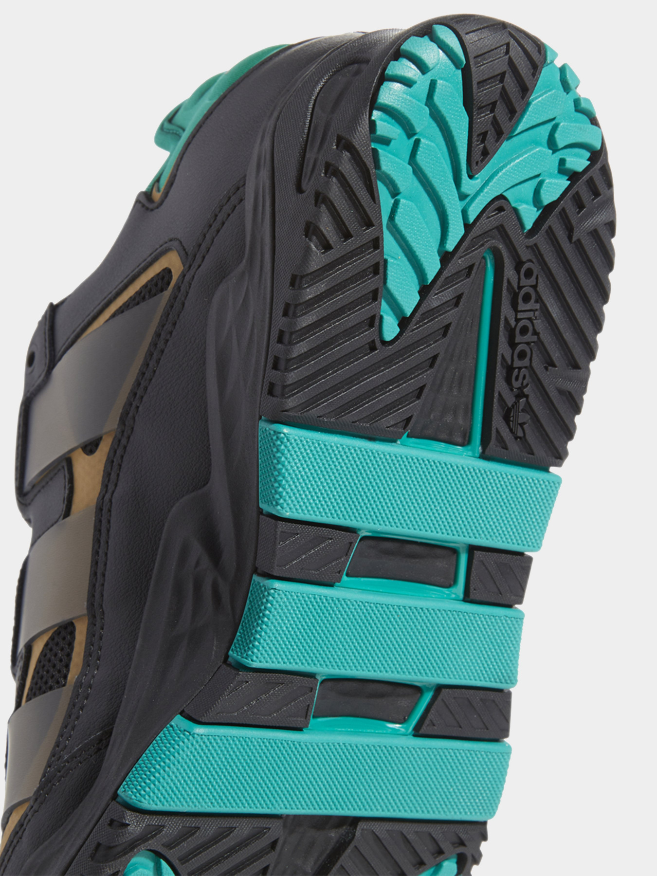Кроссовки Adidas NITEBALL модель S24142 Фото