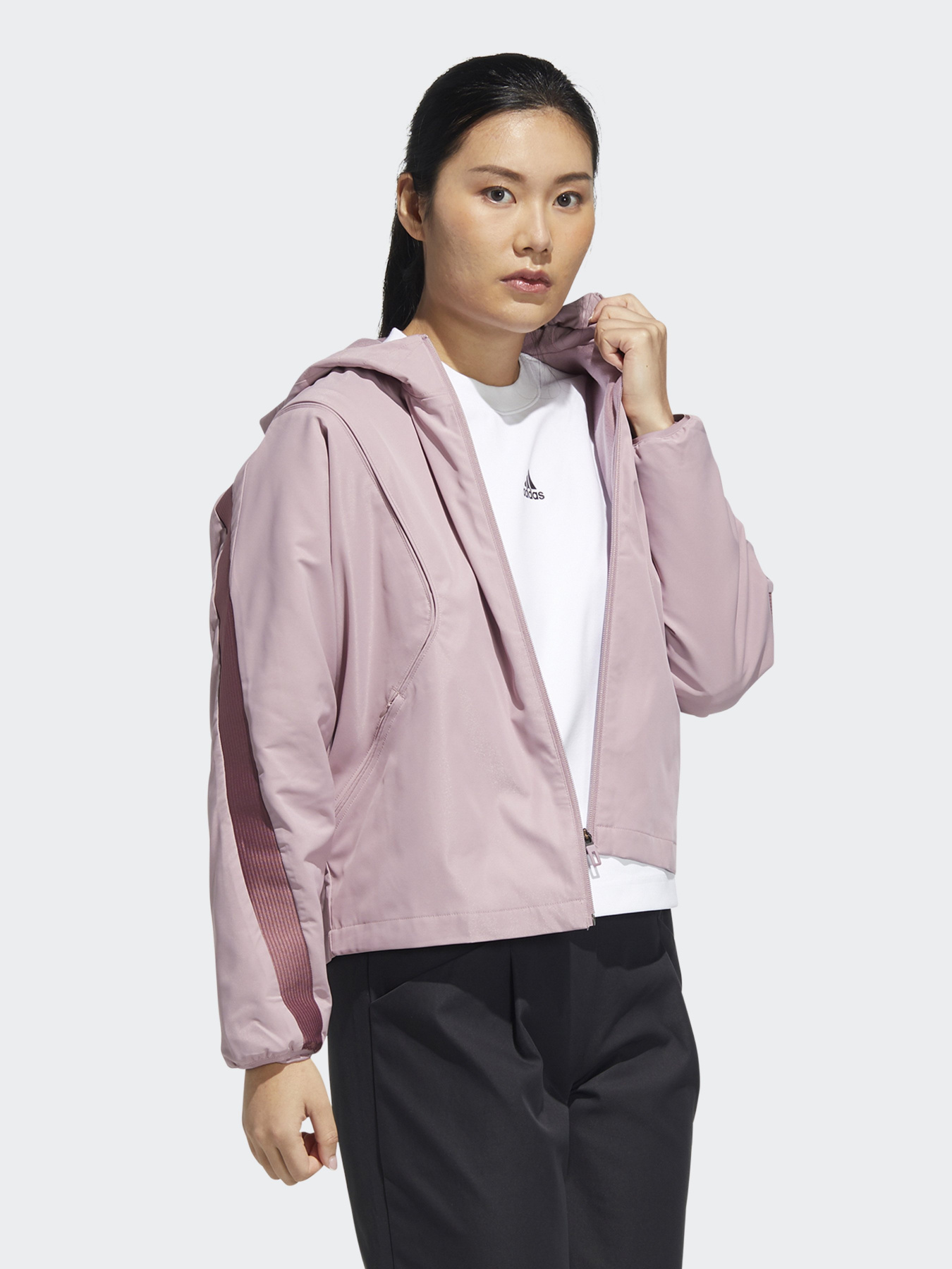 Куртки та дублянки Adidas MET Woven модель HF0046 Куртки та дублянки Adidas MET Woven модель HF0046 Фото