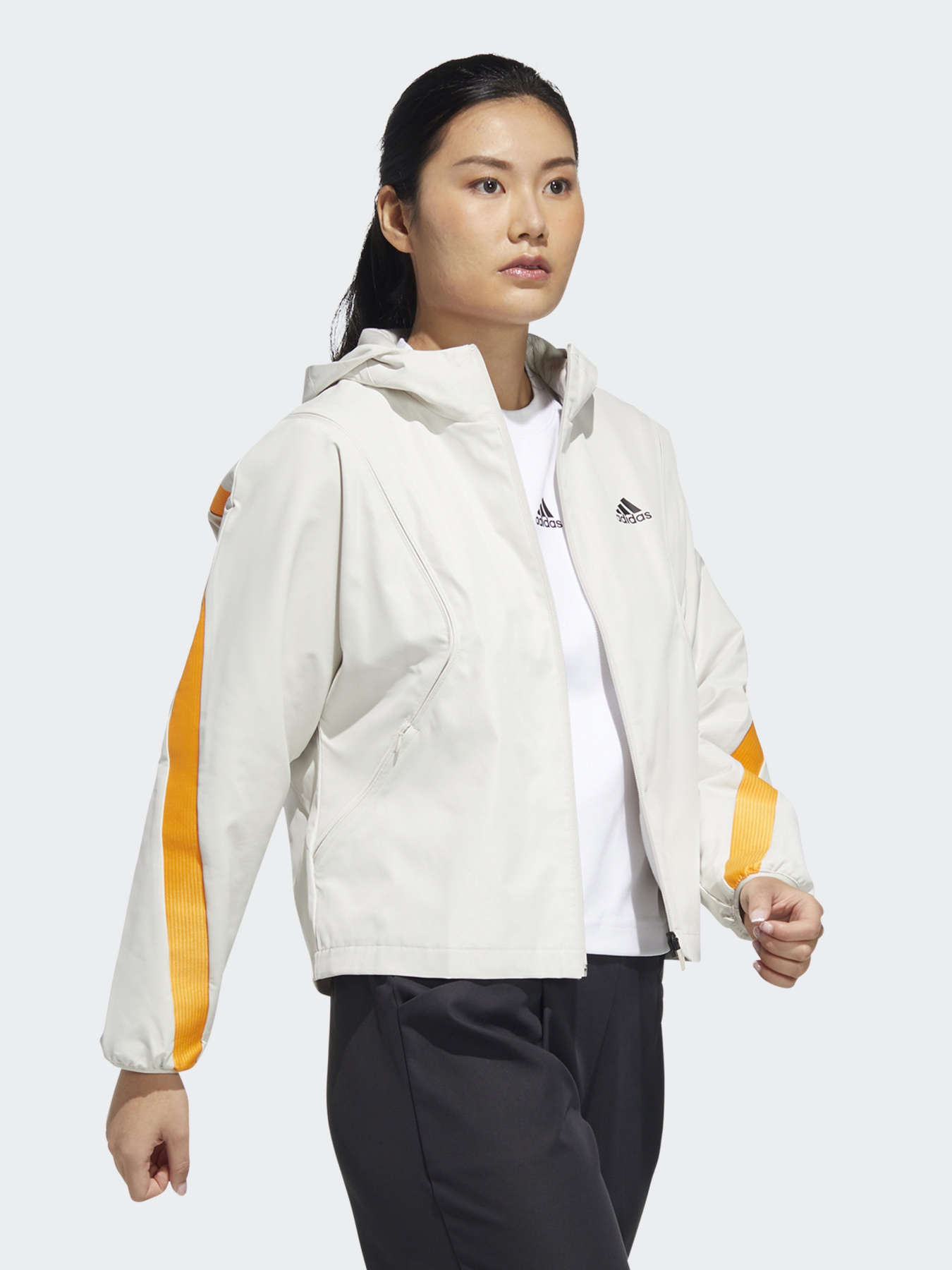 Куртки та дублянки Adidas MET Woven модель HF2467 Фото