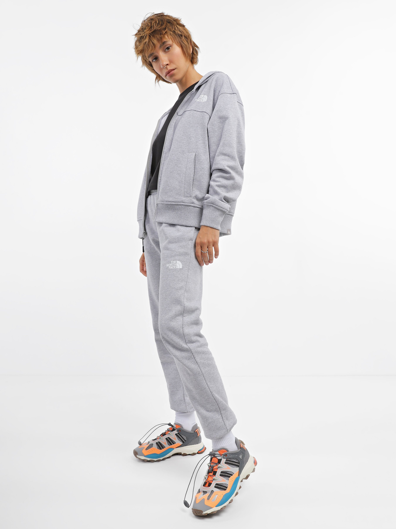 Кросівки Adidas Hyperturf Adventure модель HP2832 Кросівки Adidas Hyperturf Adventure модель HP2832 Фото